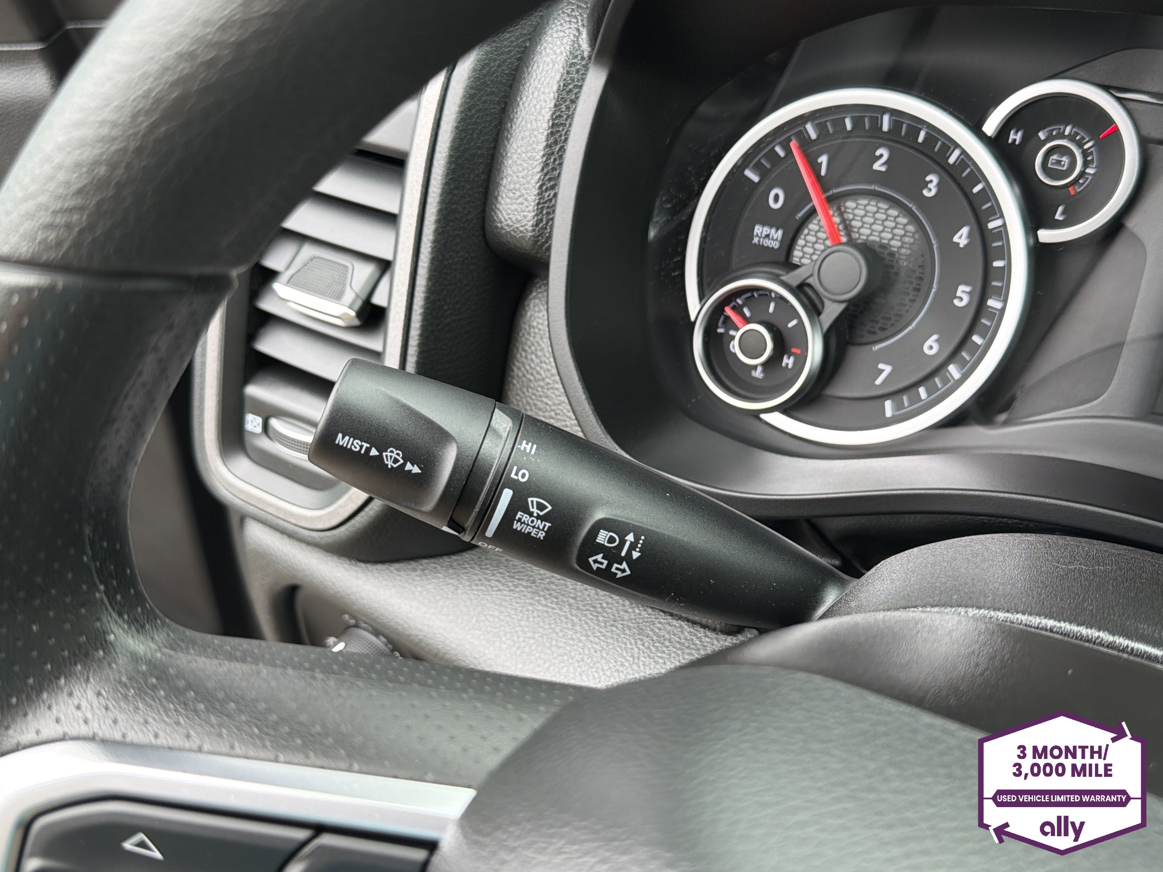 2025 RAM Ram 1500 Pickup Tradesman - Photo 18