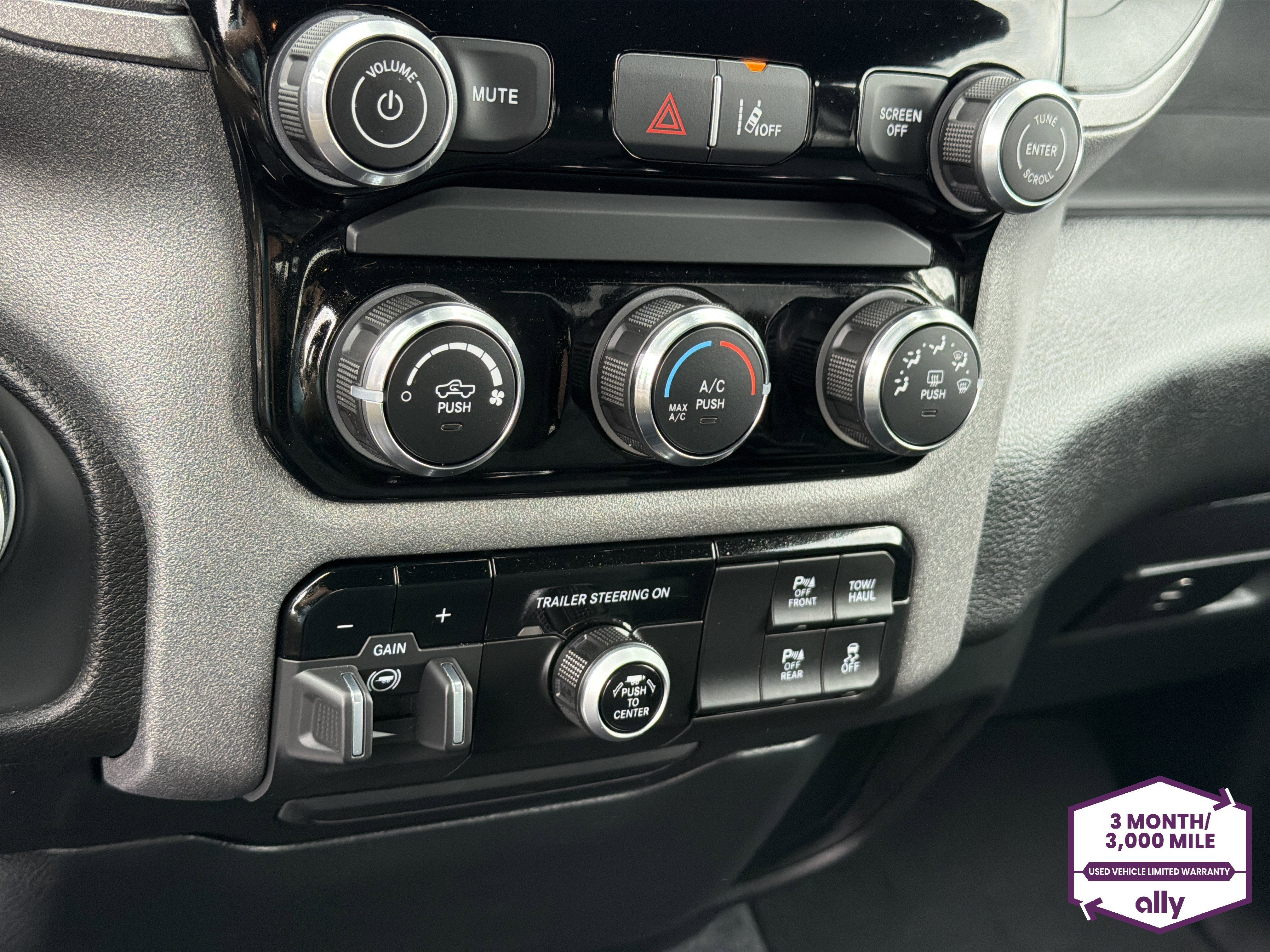 2025 RAM Ram 1500 Pickup Tradesman - Photo 23