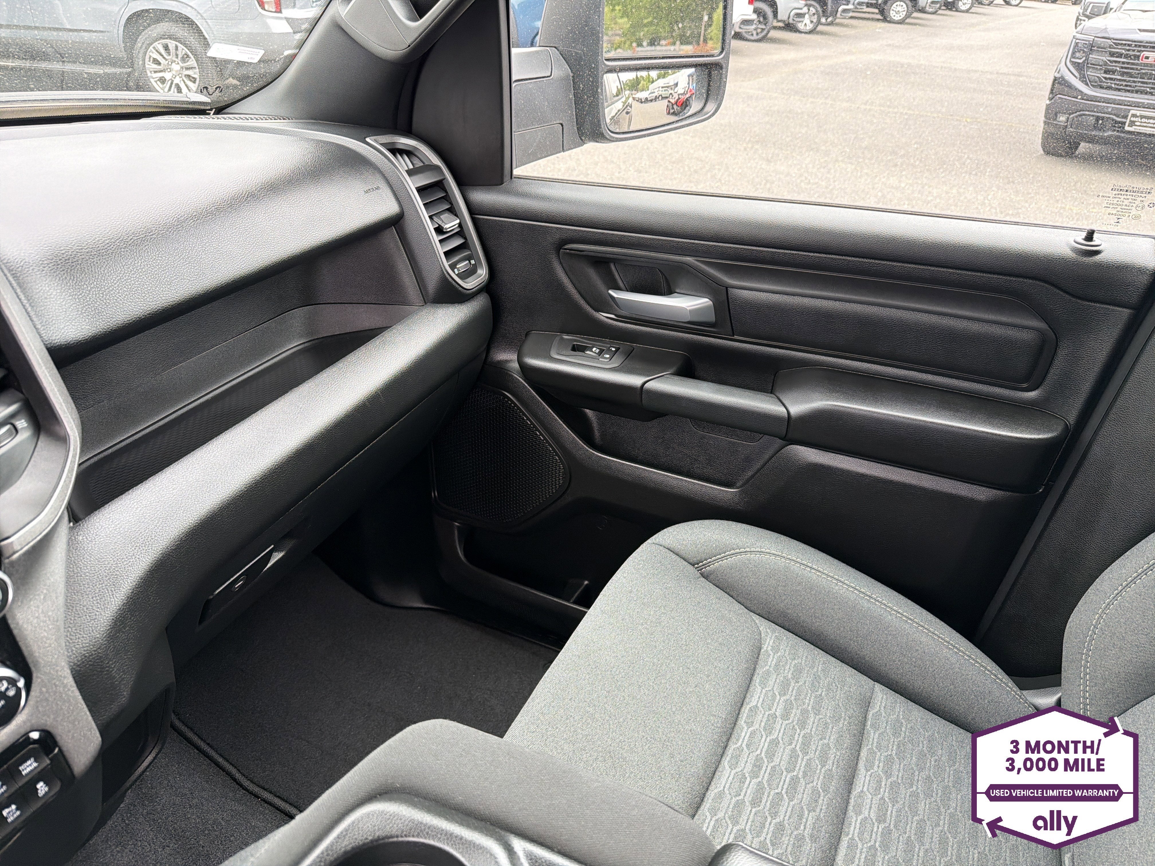 2025 RAM Ram 1500 Pickup Tradesman - Photo 24