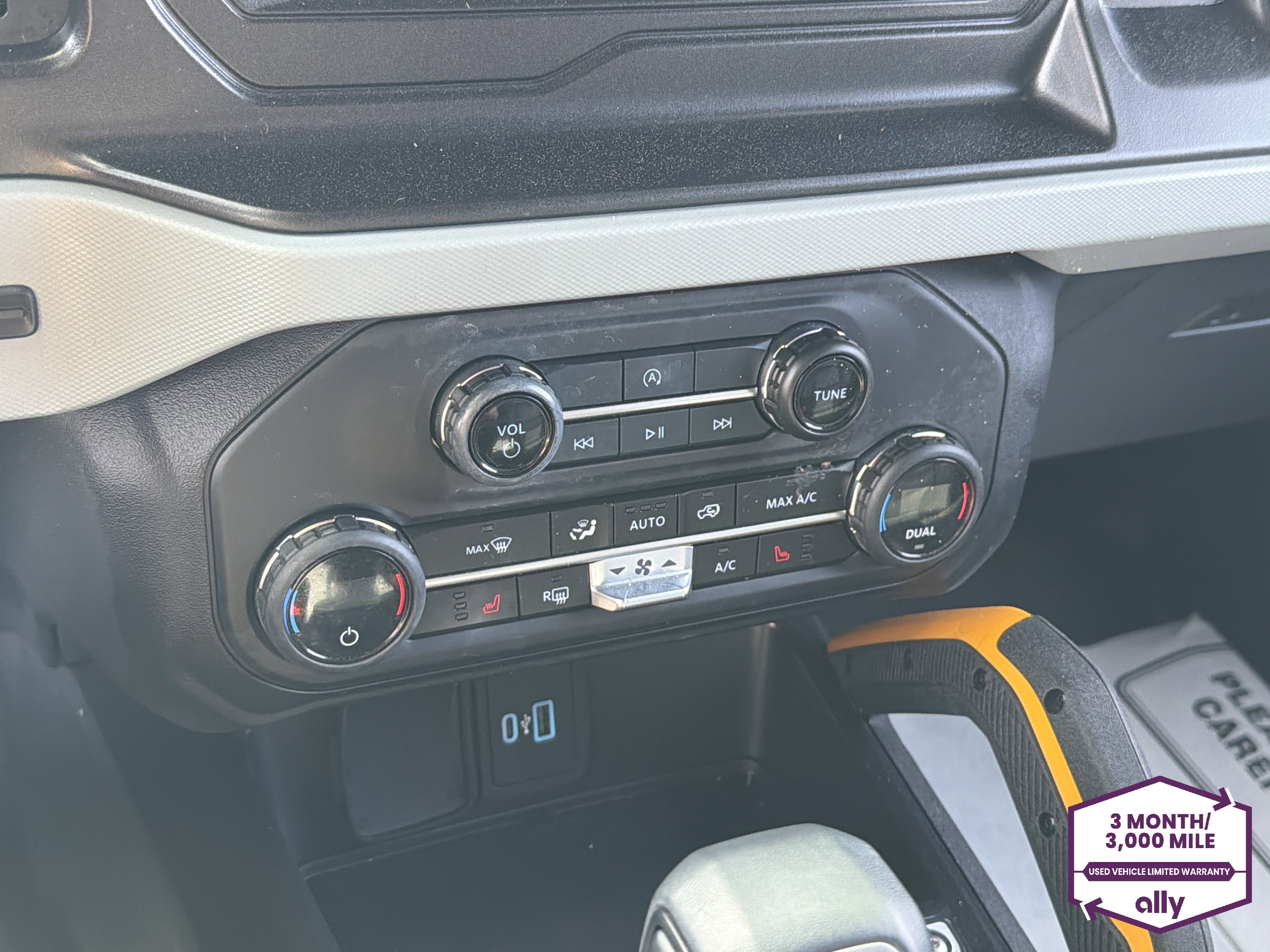 2023 Ford Bronco Base