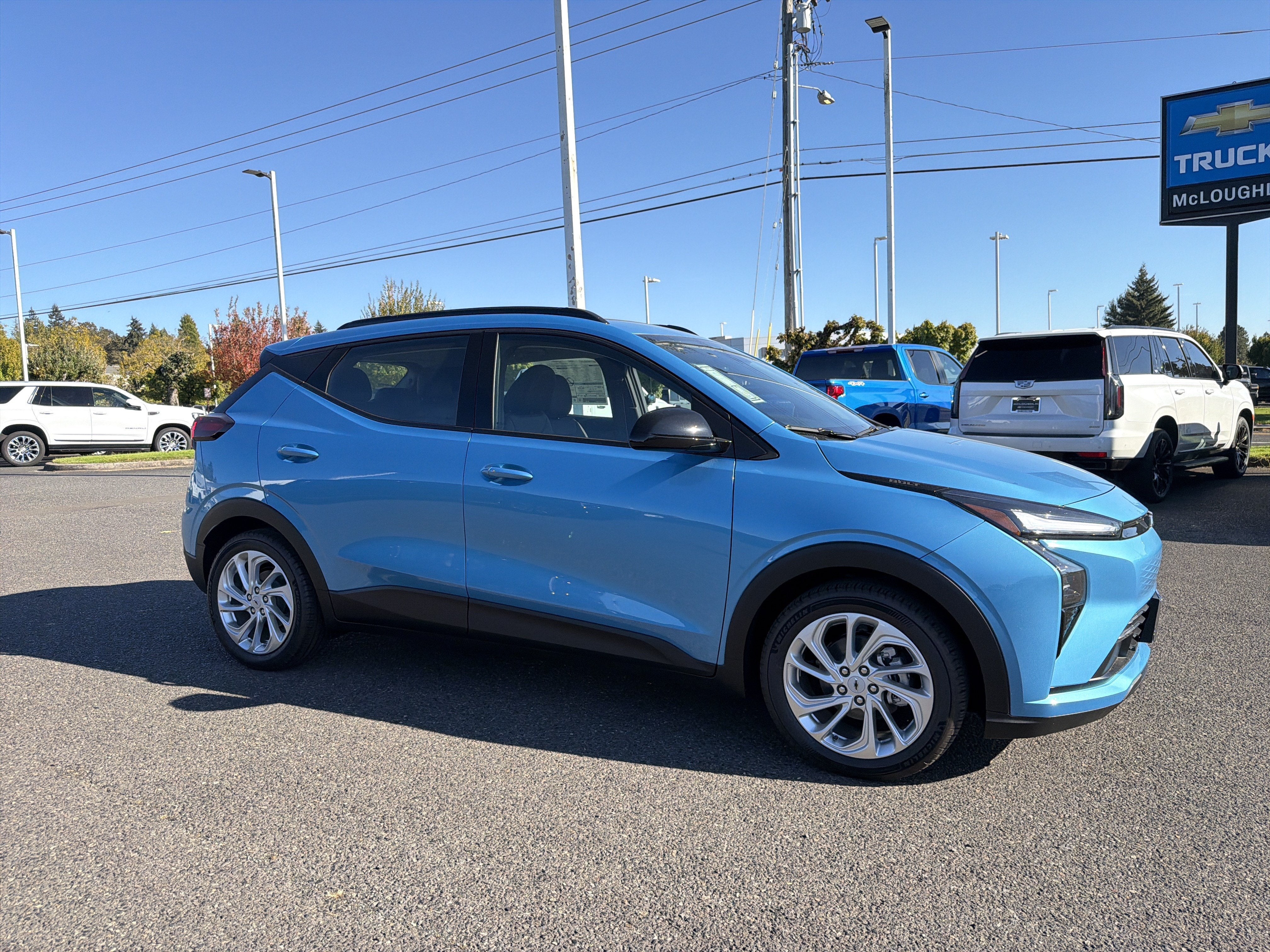 2027 Chevrolet Bolt LT - Photo 7