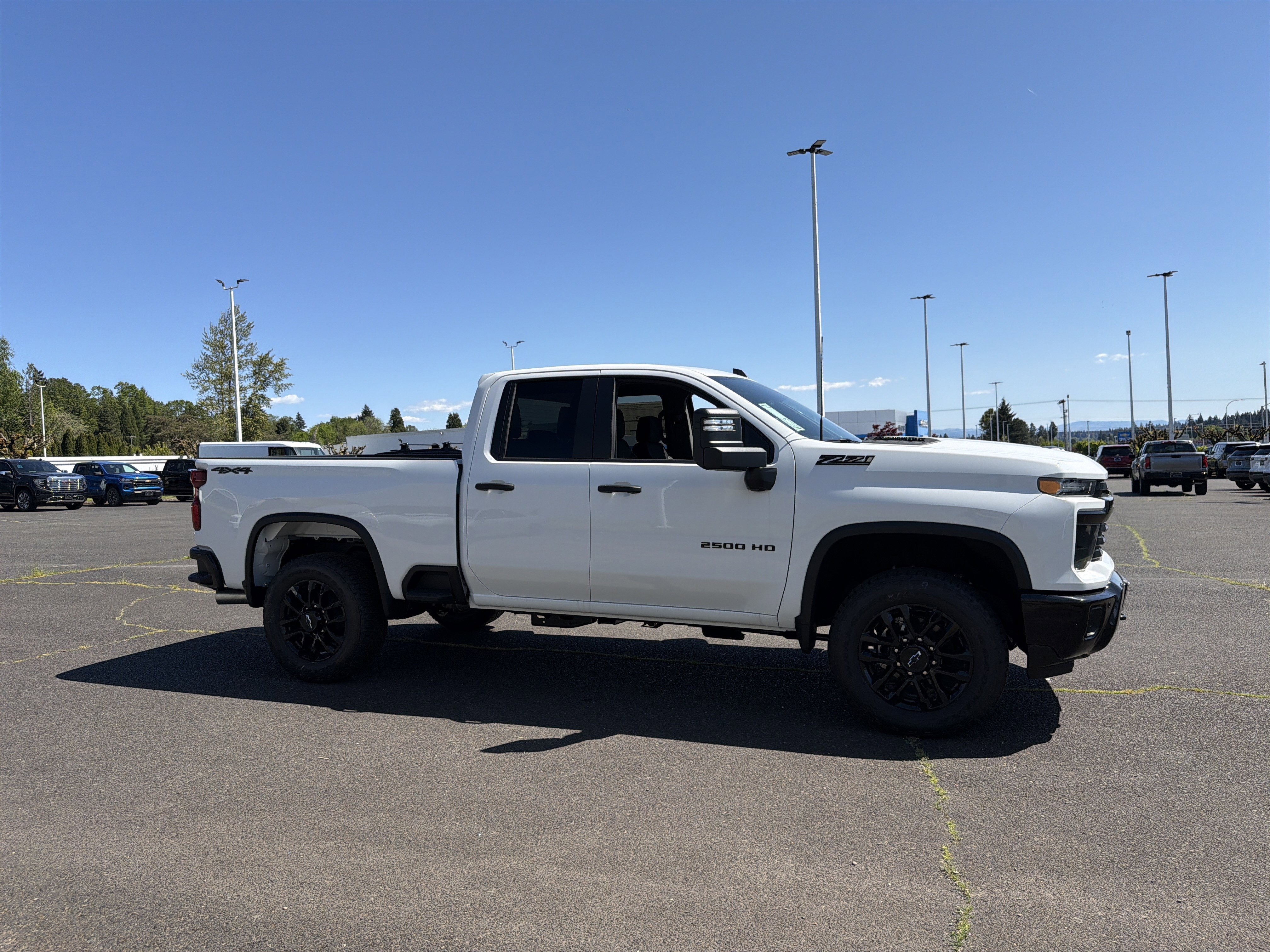 2026 Chevrolet Silverado 2500 HD Custom - Photo 7