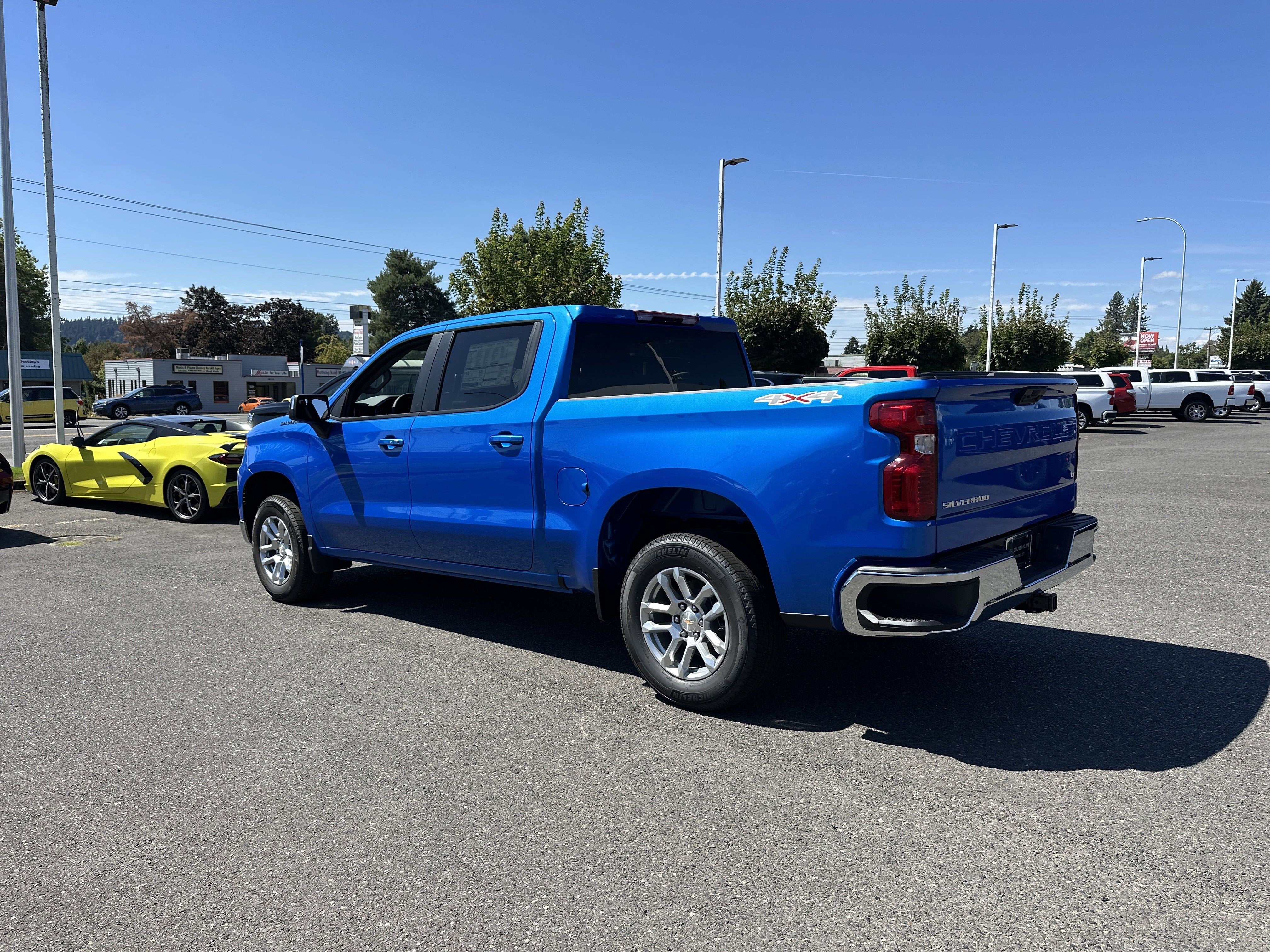 2026 Chevrolet Silverado 1500 LT (2FL)