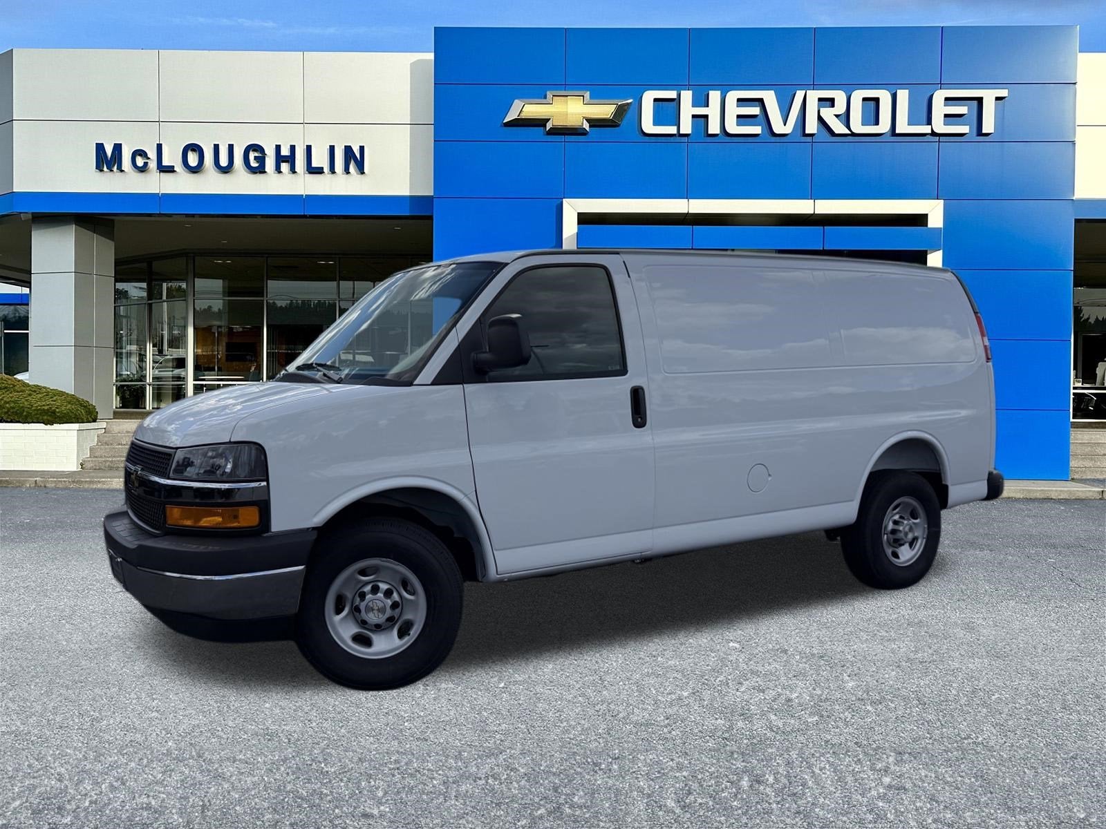 2026 Chevrolet Express 2500 Work Van HD's photo