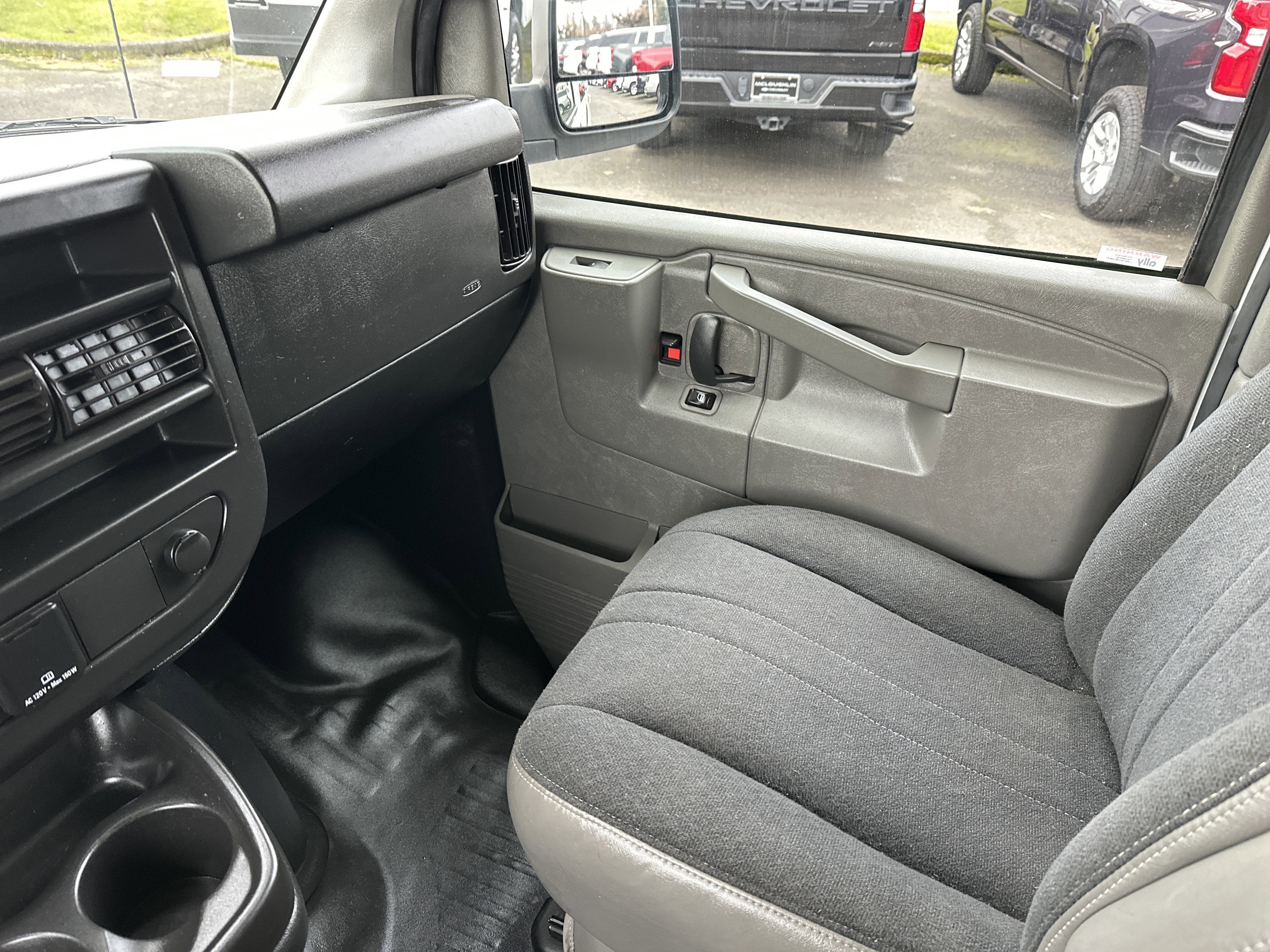 2019 Chevrolet Express Cargo 2500 VAN RWD 2500 135"