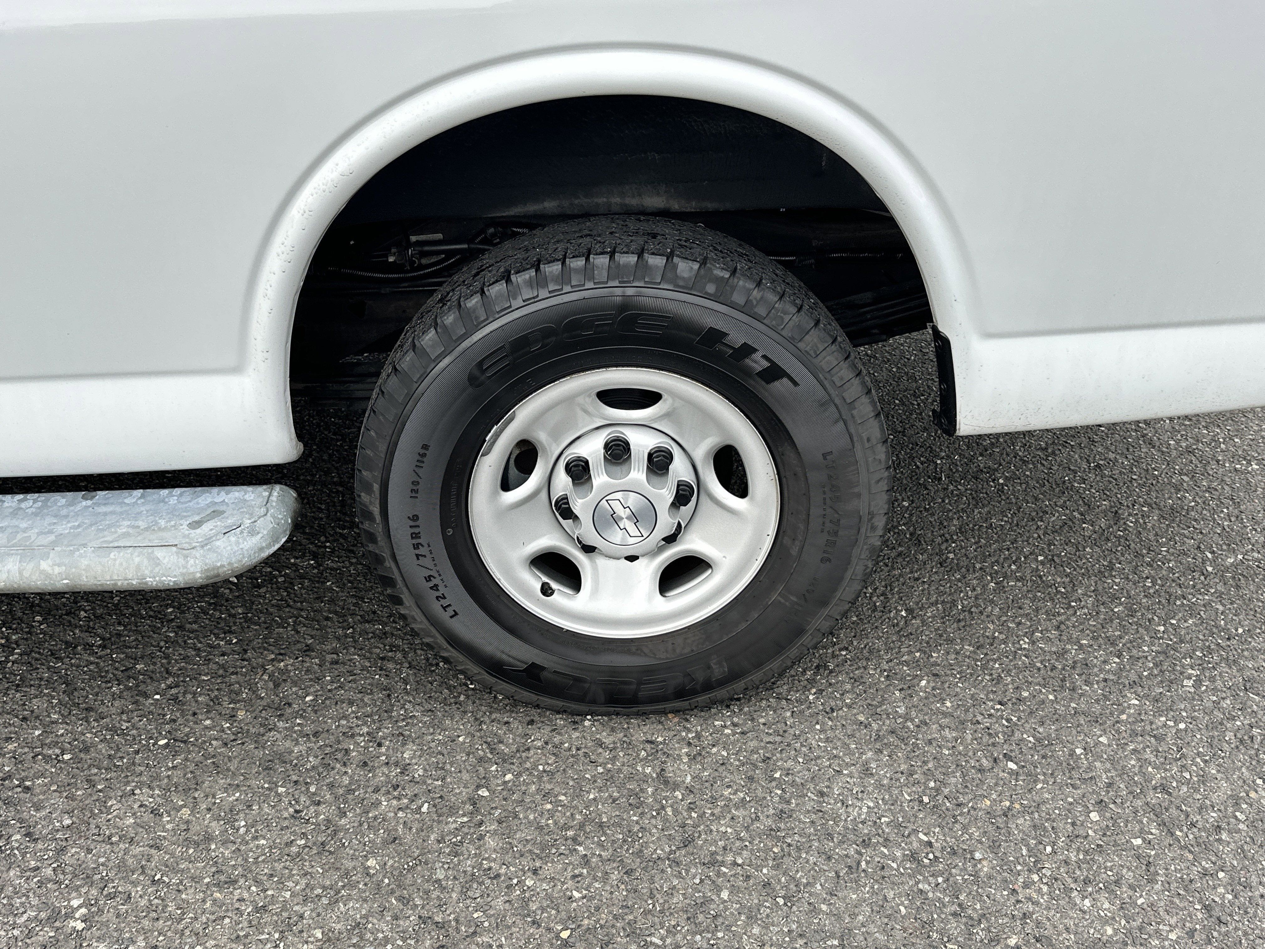 2019 Chevrolet Express Cargo 2500 VAN RWD 2500 135"