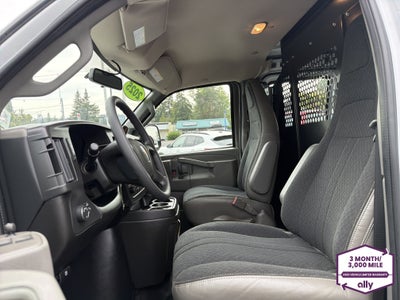 2025 Chevrolet Express Cargo WT