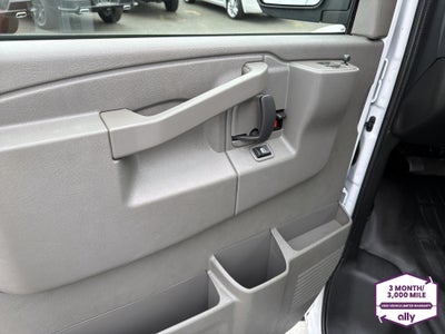 2025 Chevrolet Express Cargo WT