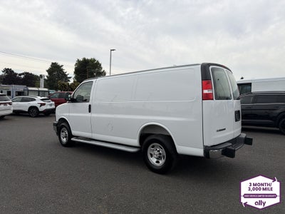 2025 Chevrolet Express Cargo WT
