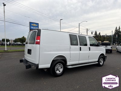 2025 Chevrolet Express Cargo WT