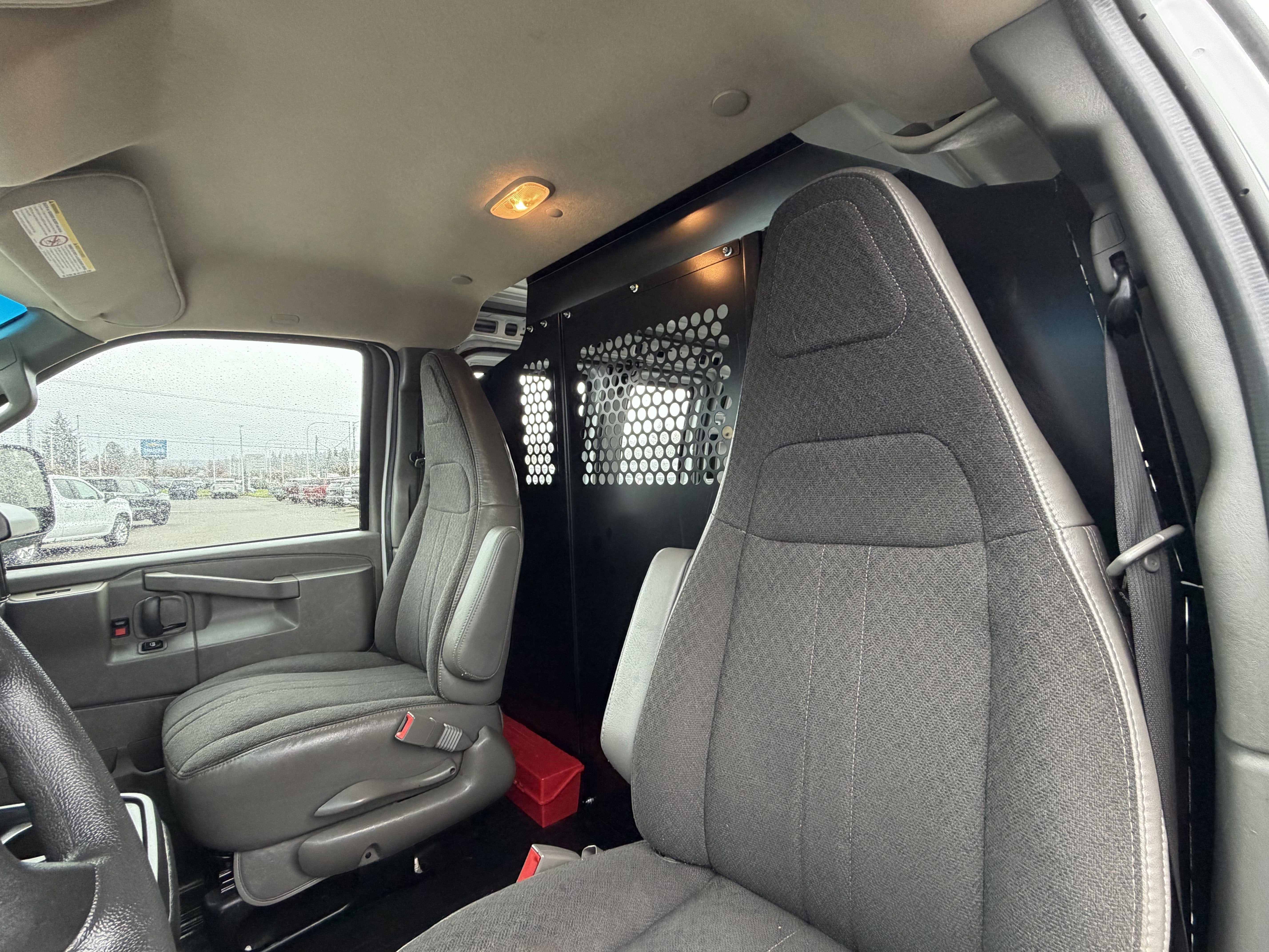 2024 Chevrolet Express Cargo 2500 WT