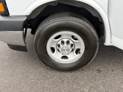 2024 Chevrolet Express Cargo 2500 WT
