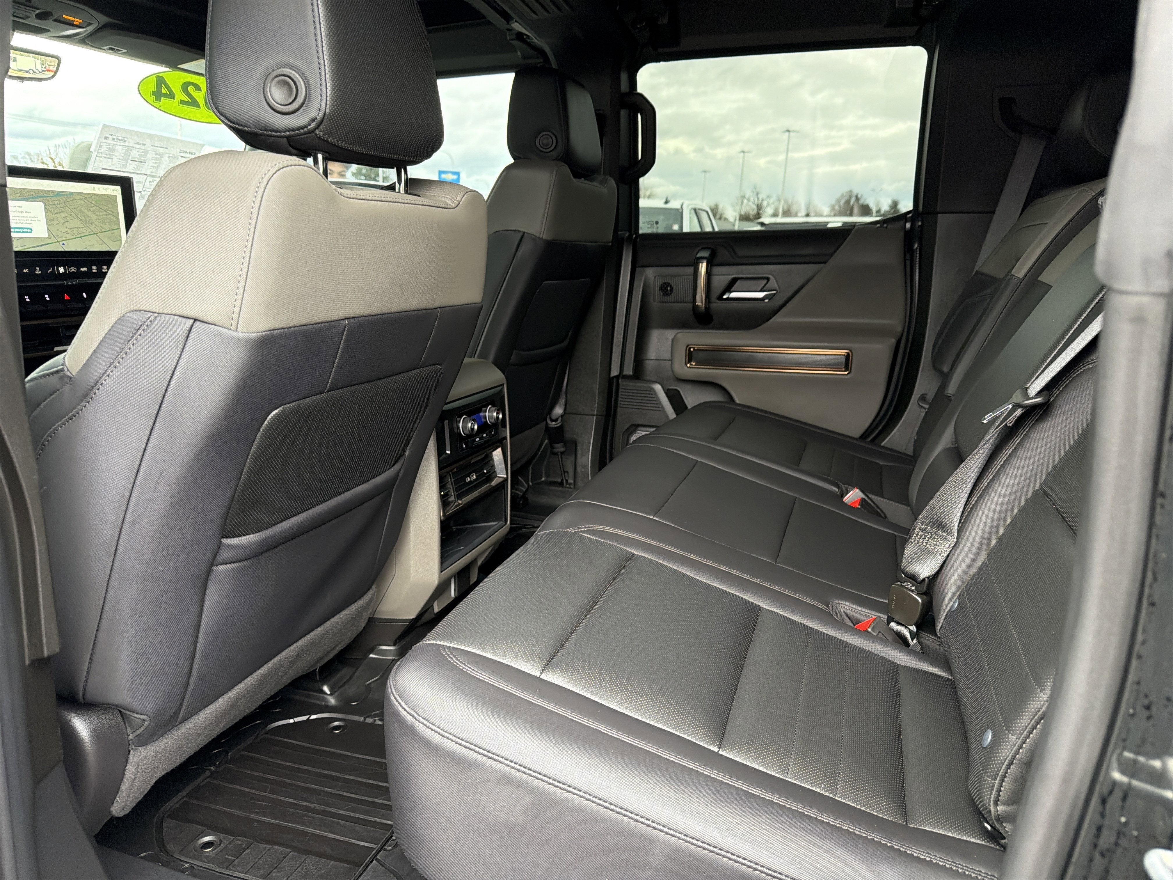 2024 GMC HUMMER EV SUV 2X