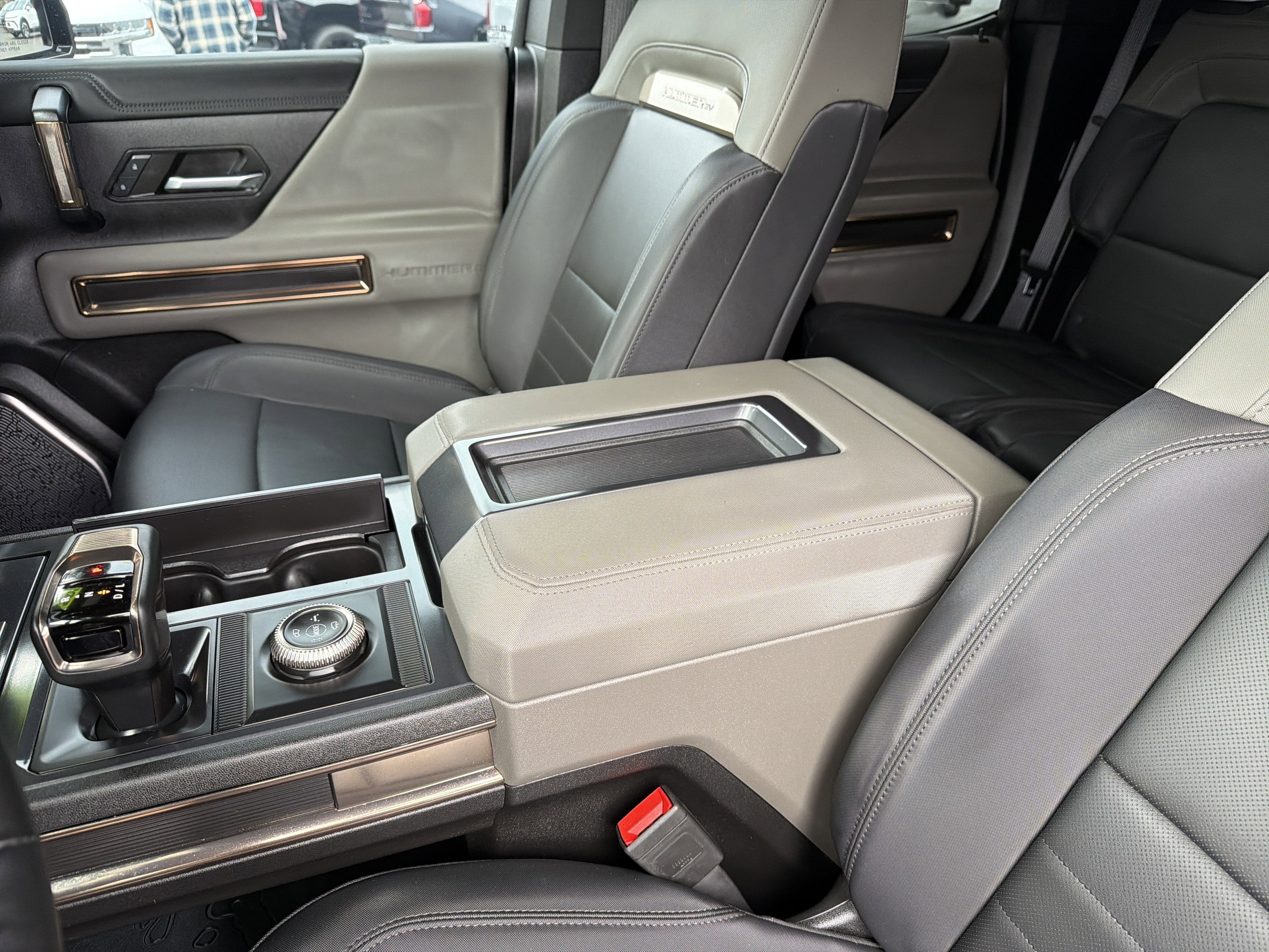 2024 GMC HUMMER EV SUV 2X