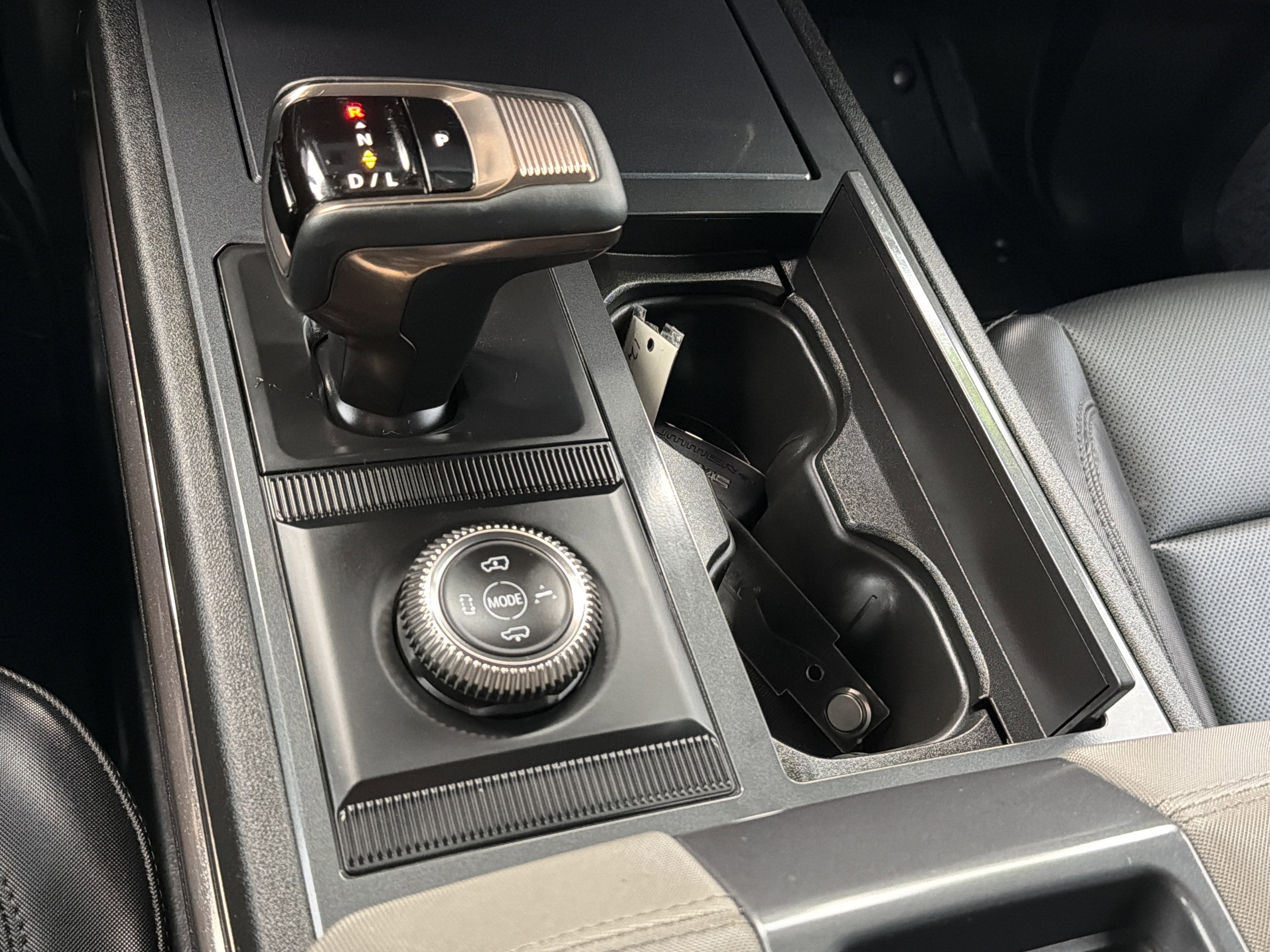 2024 GMC HUMMER EV SUV 2X