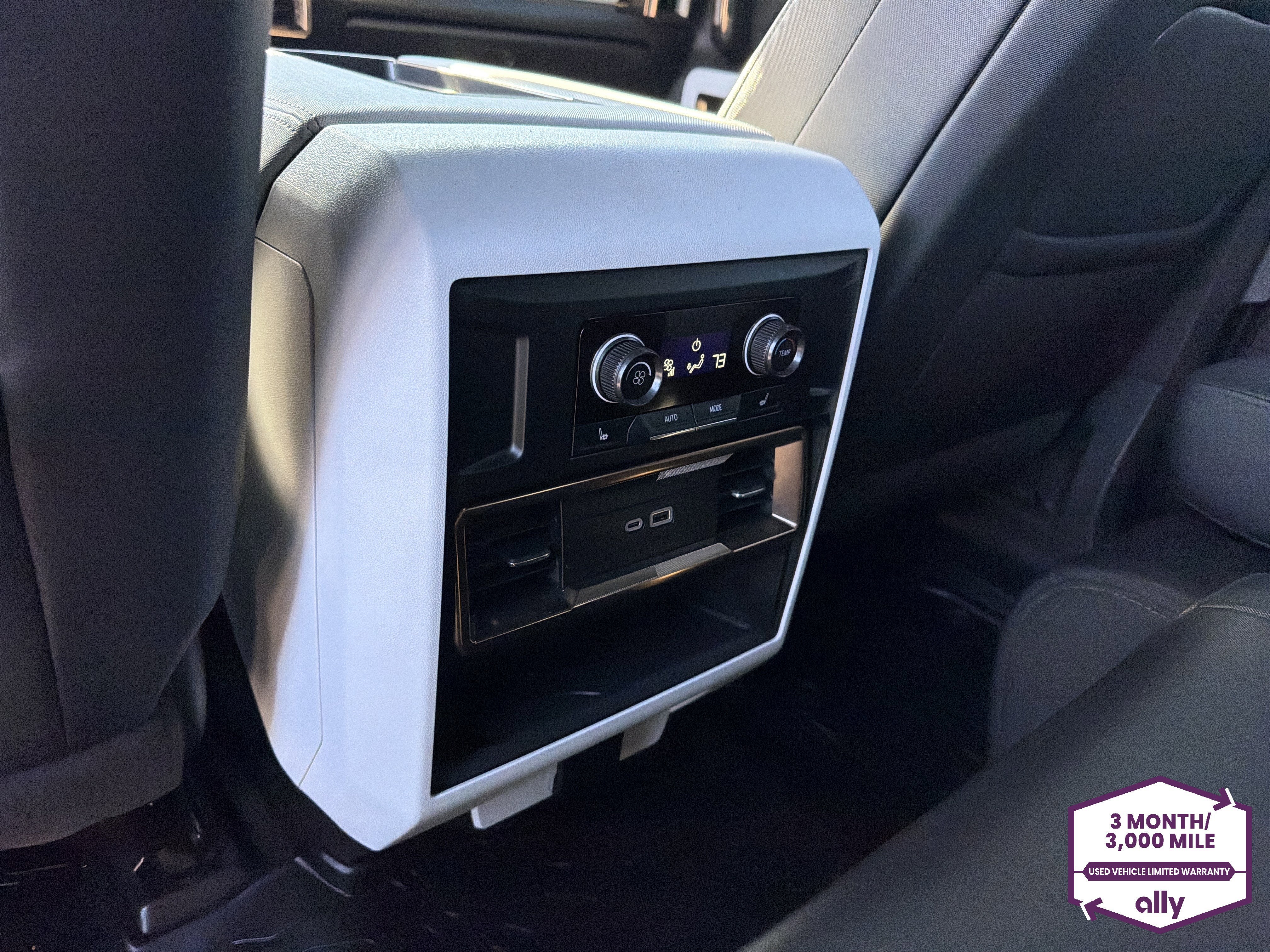 2024 GMC HUMMER EV SUV 2X