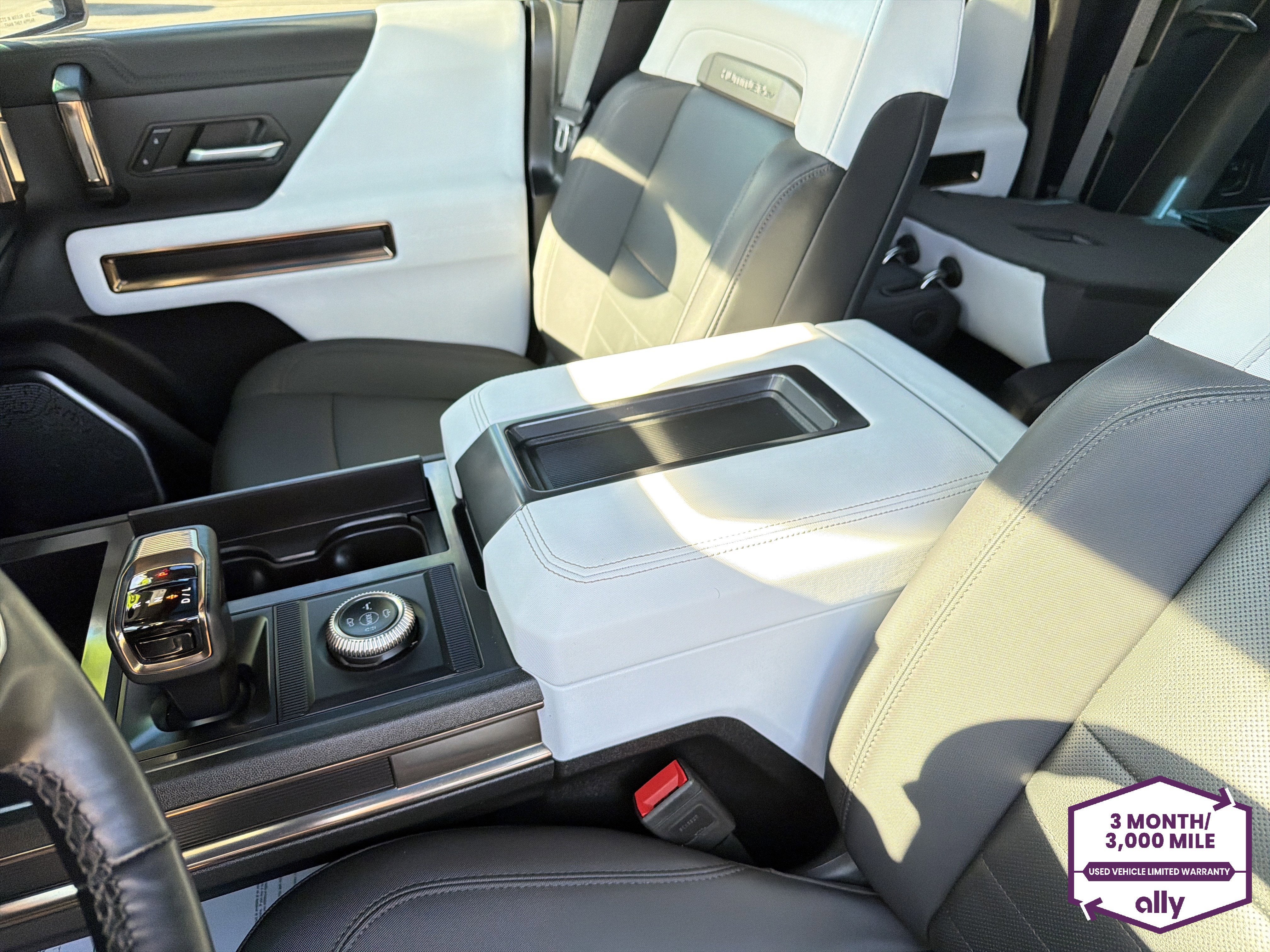 2024 GMC HUMMER EV SUV 2X