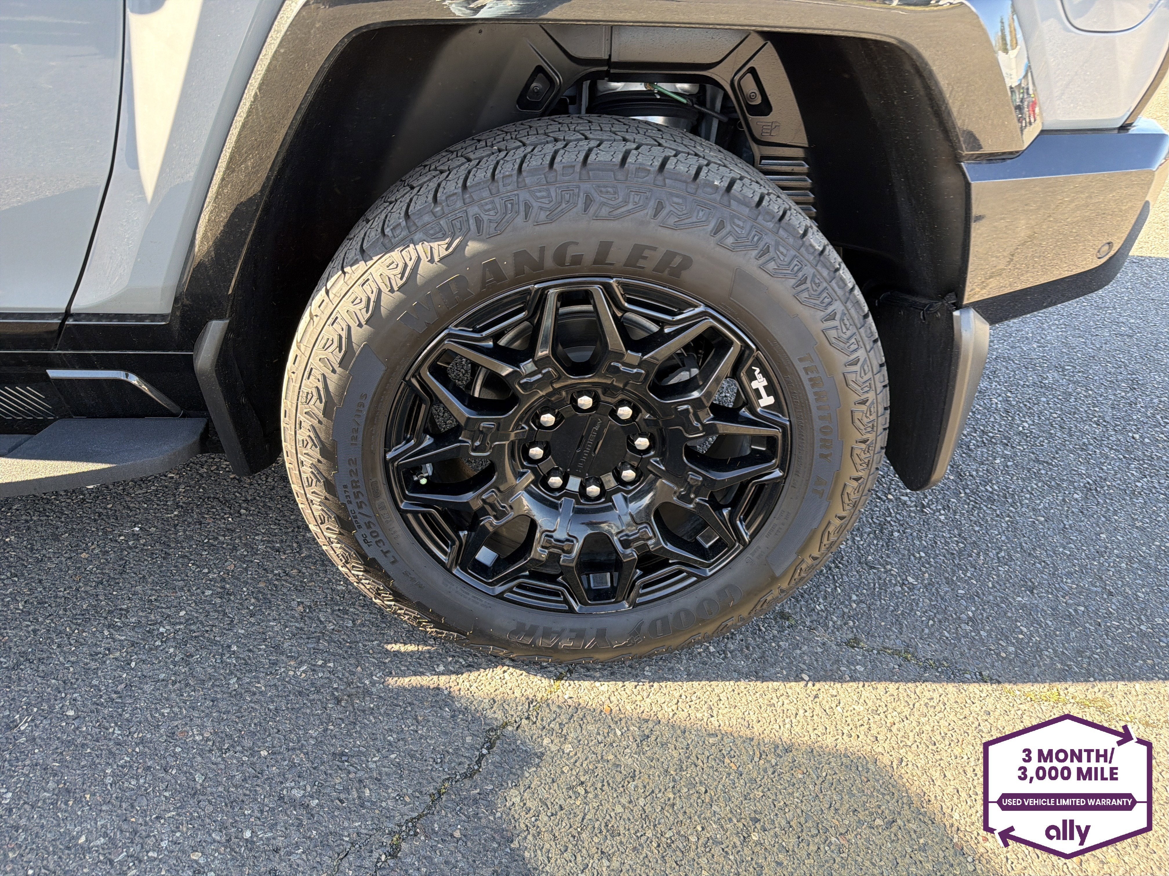 2024 GMC HUMMER EV SUV 2X