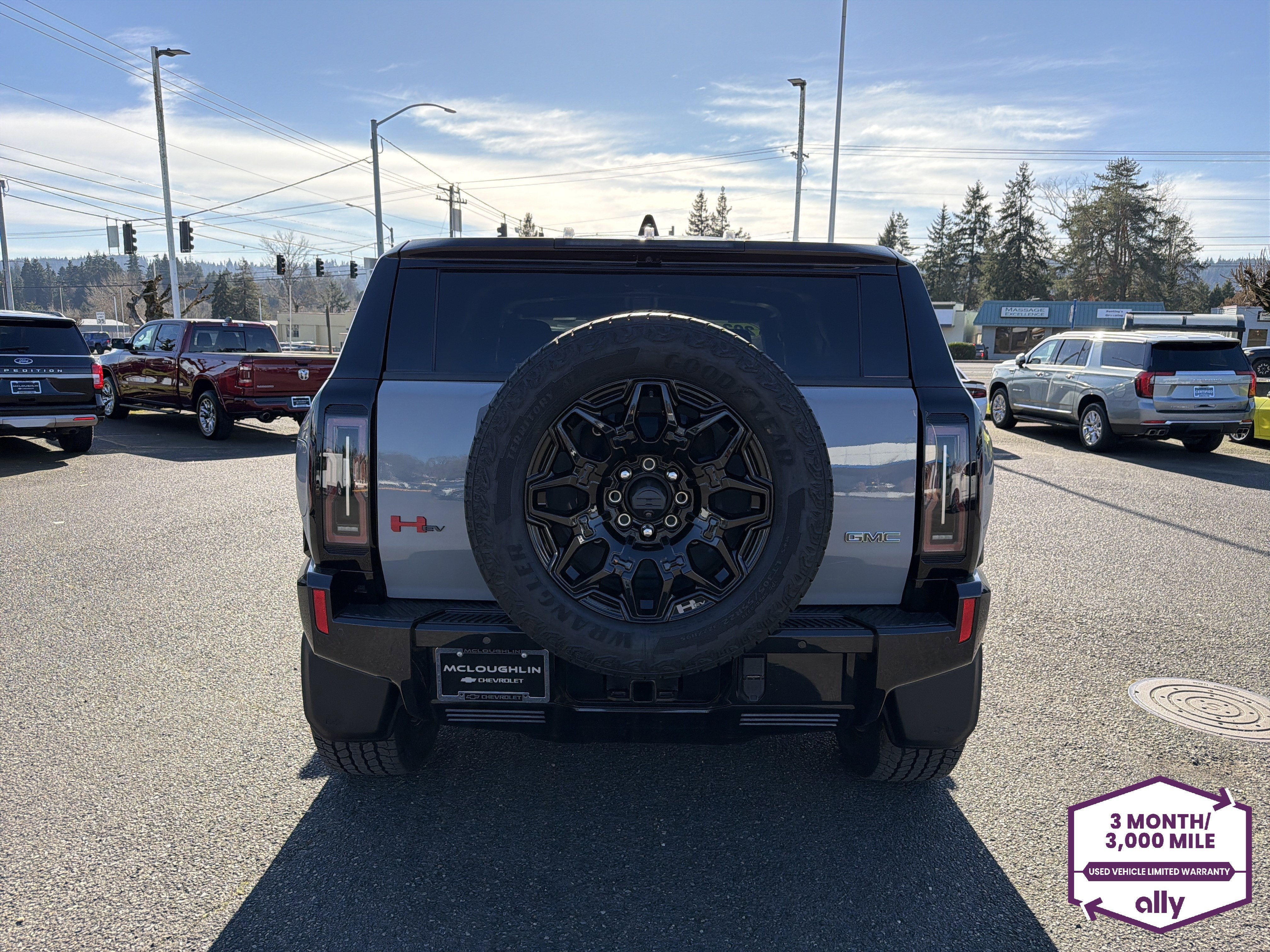 2024 GMC HUMMER EV SUV 2X