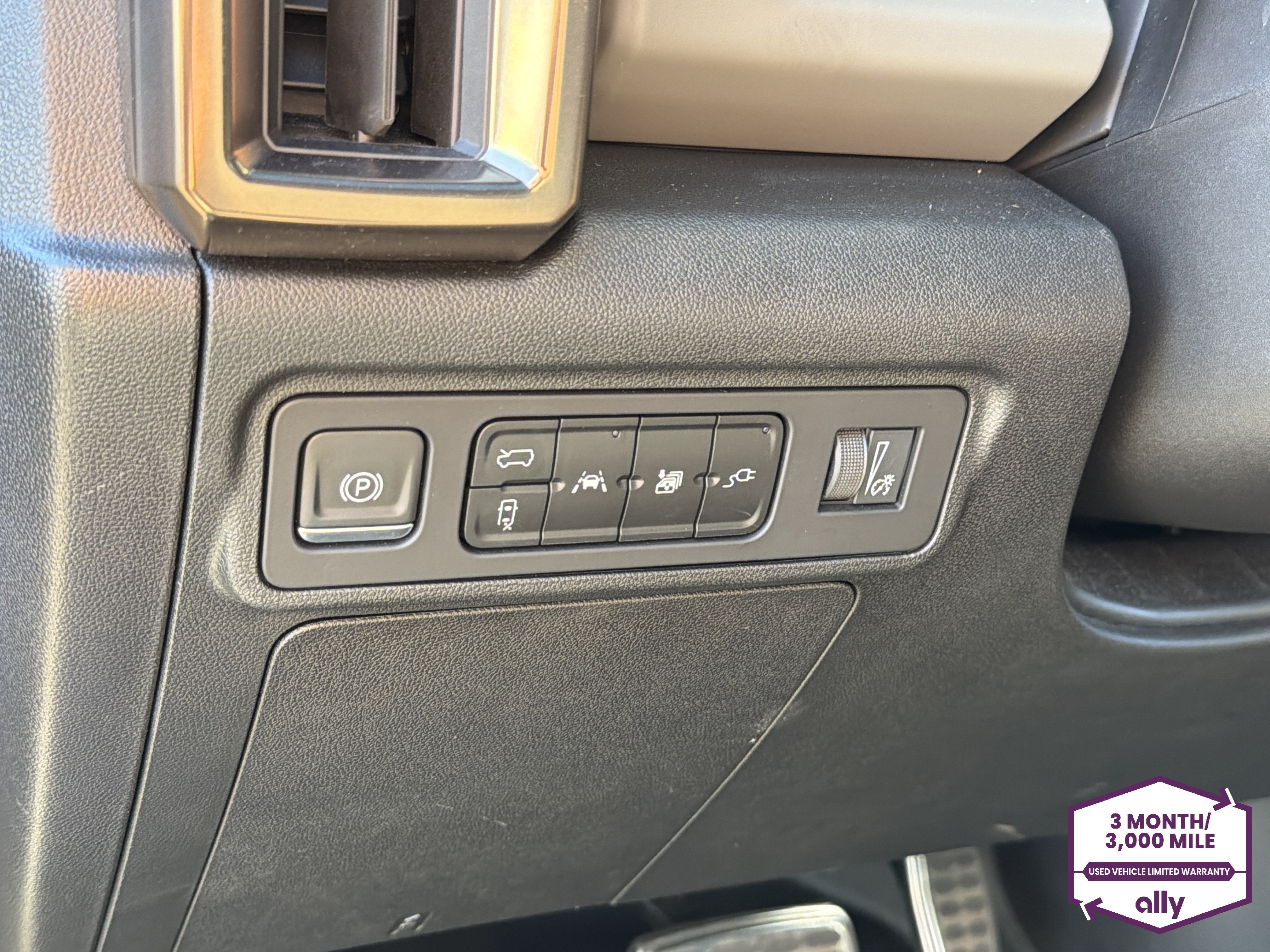 2024 GMC HUMMER EV SUV 3X