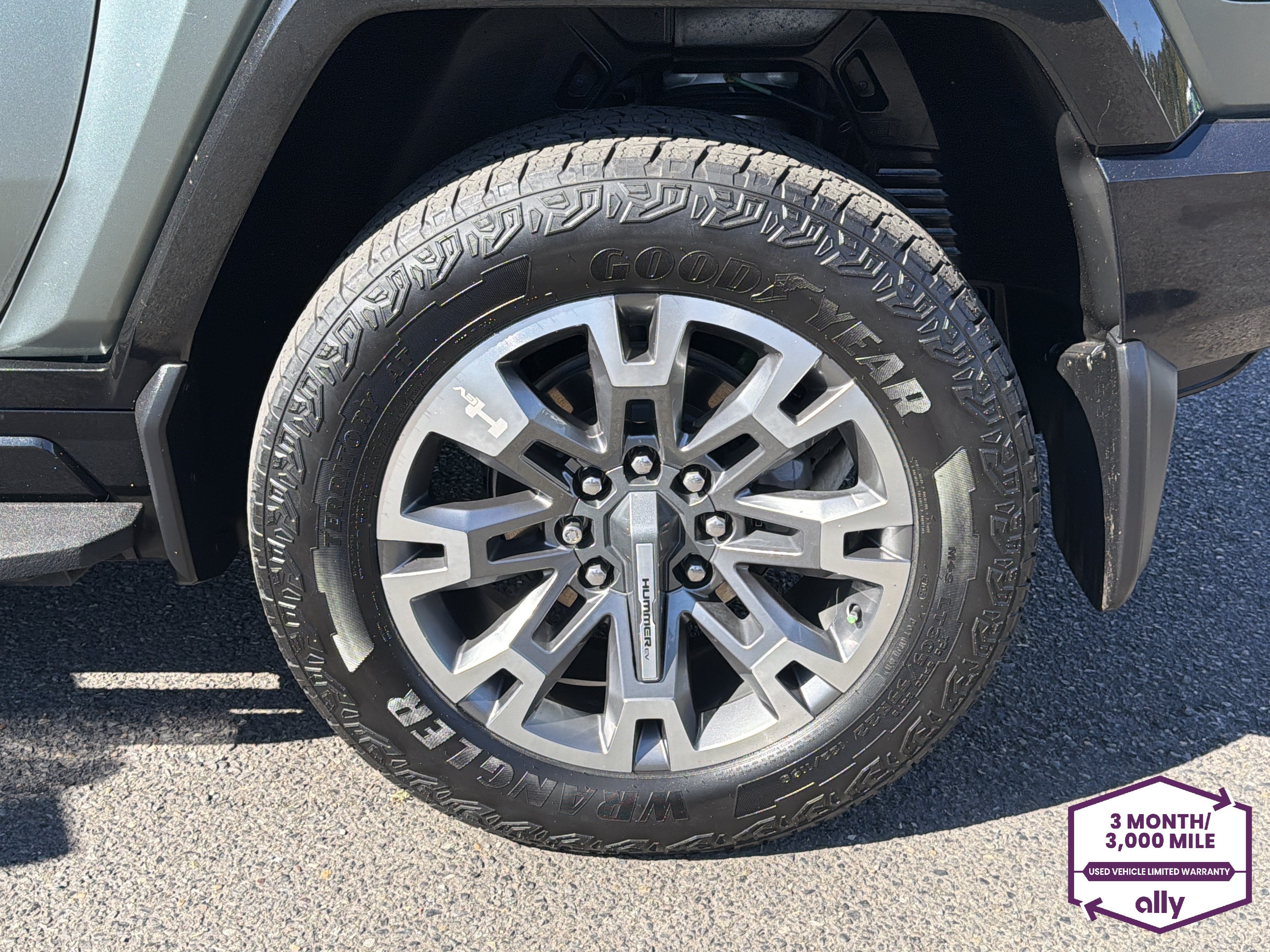 2024 GMC HUMMER EV SUV 3X