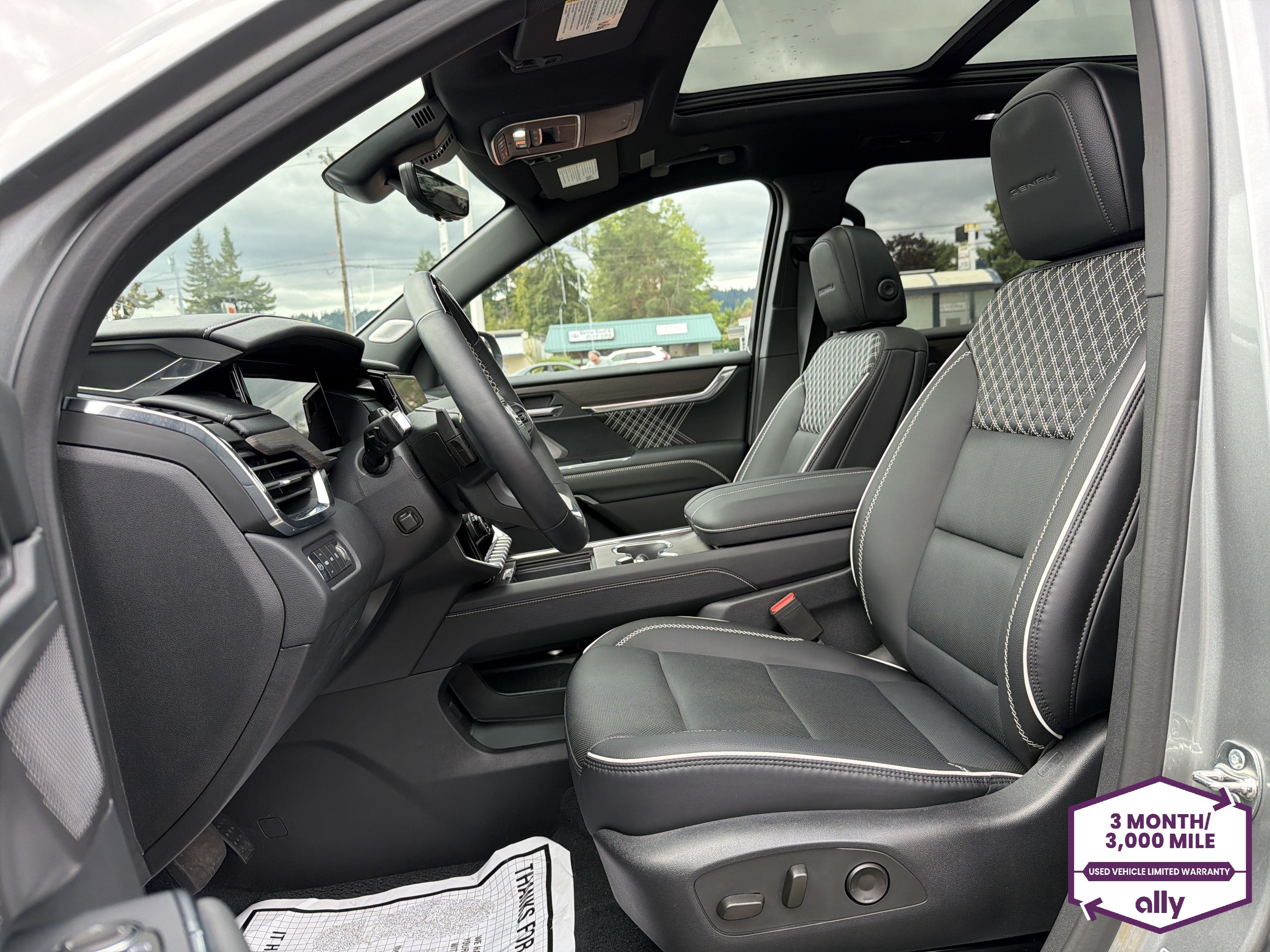 2025 GMC Acadia Denali