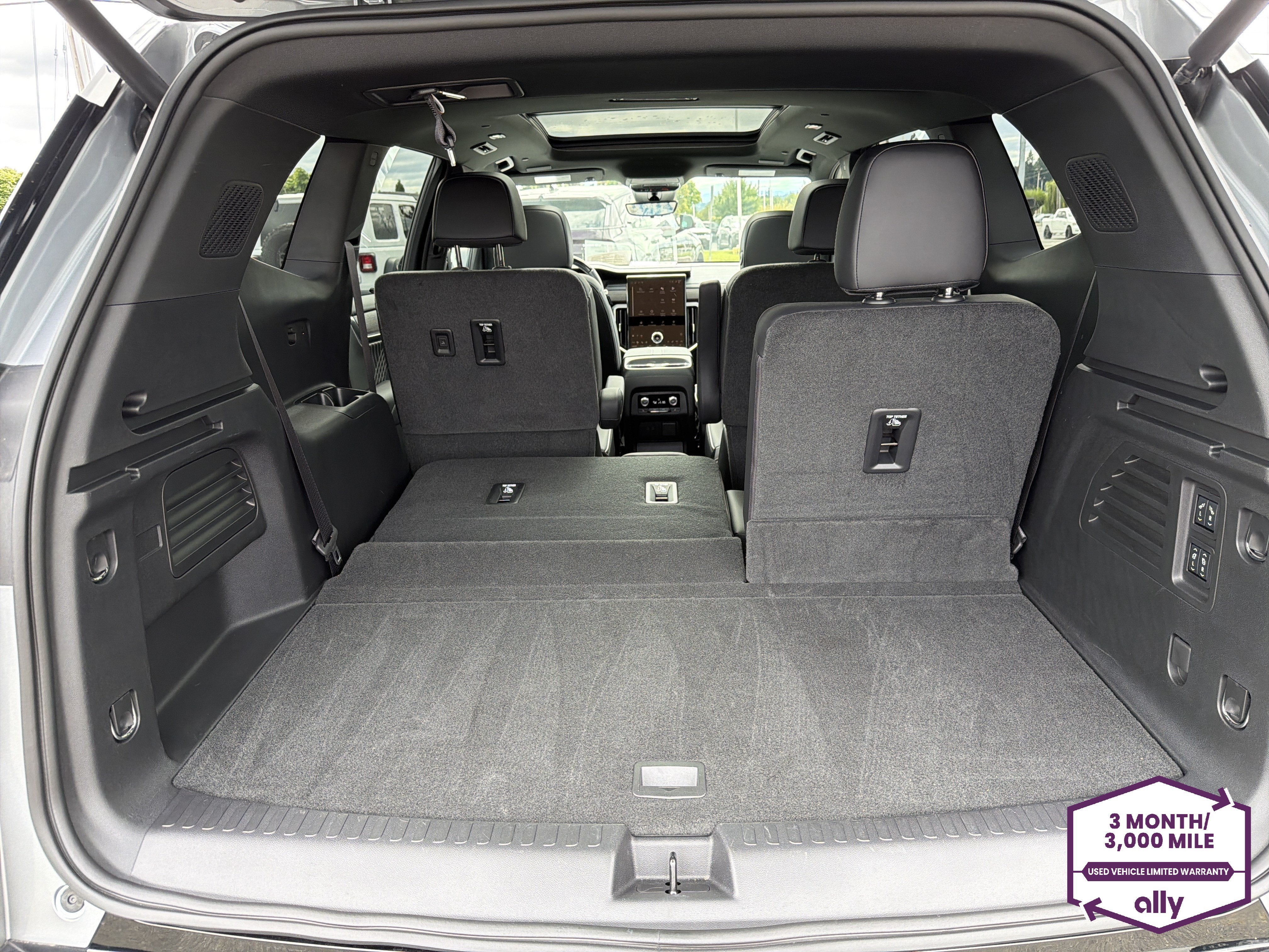 2025 GMC Acadia Denali