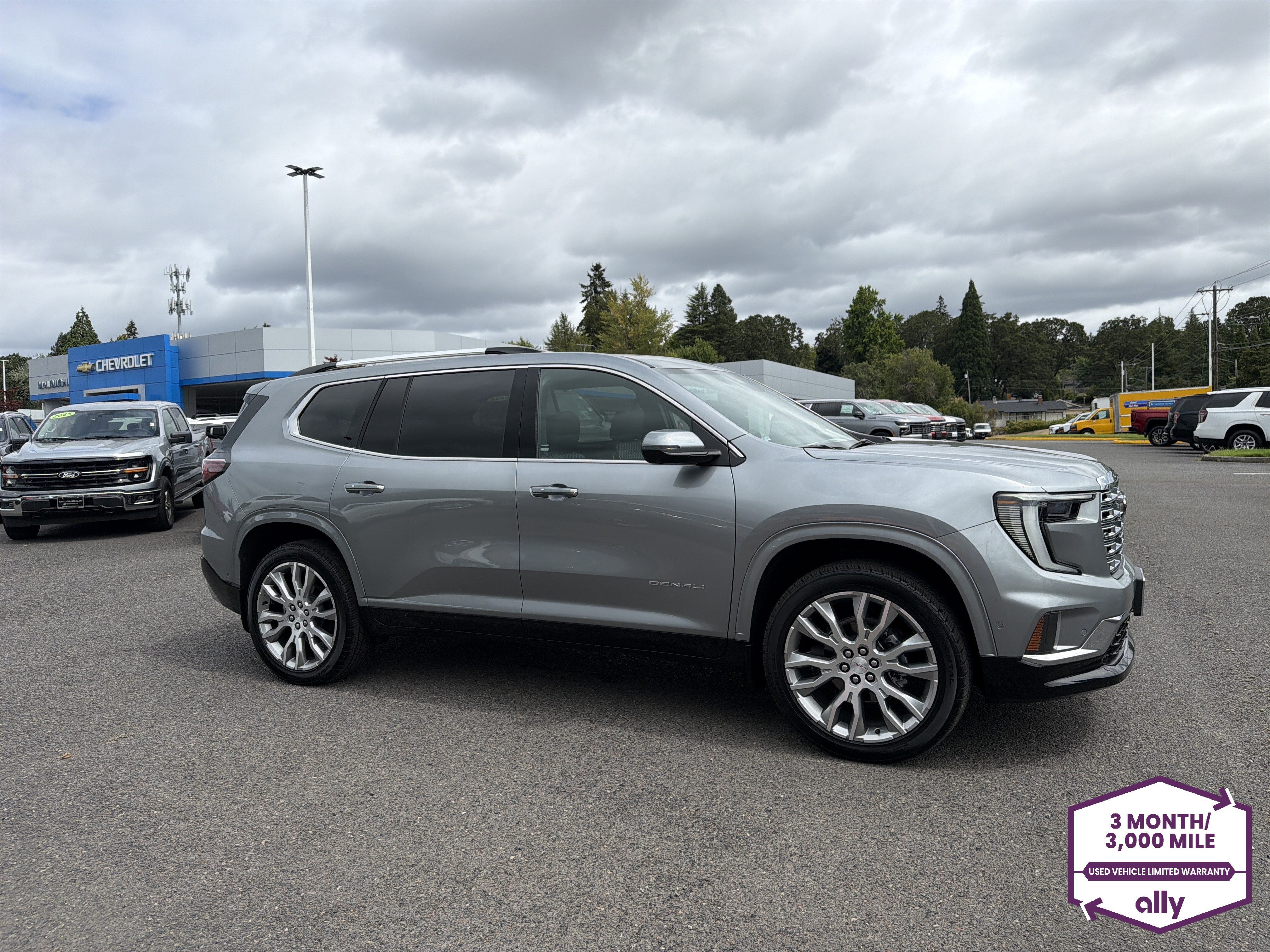 2025 GMC Acadia Denali