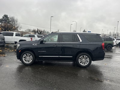 2023 GMC Yukon SLT