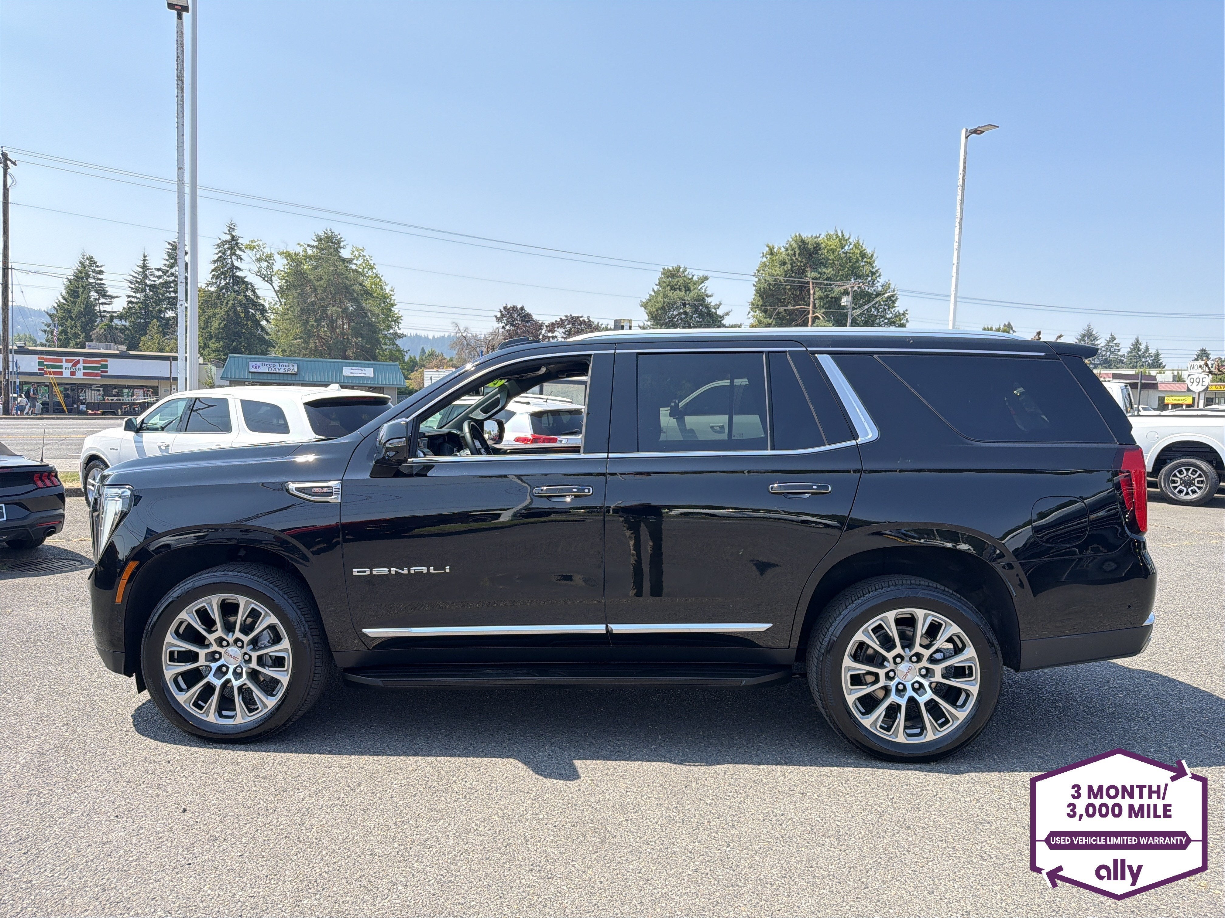 2025 GMC Yukon Denali