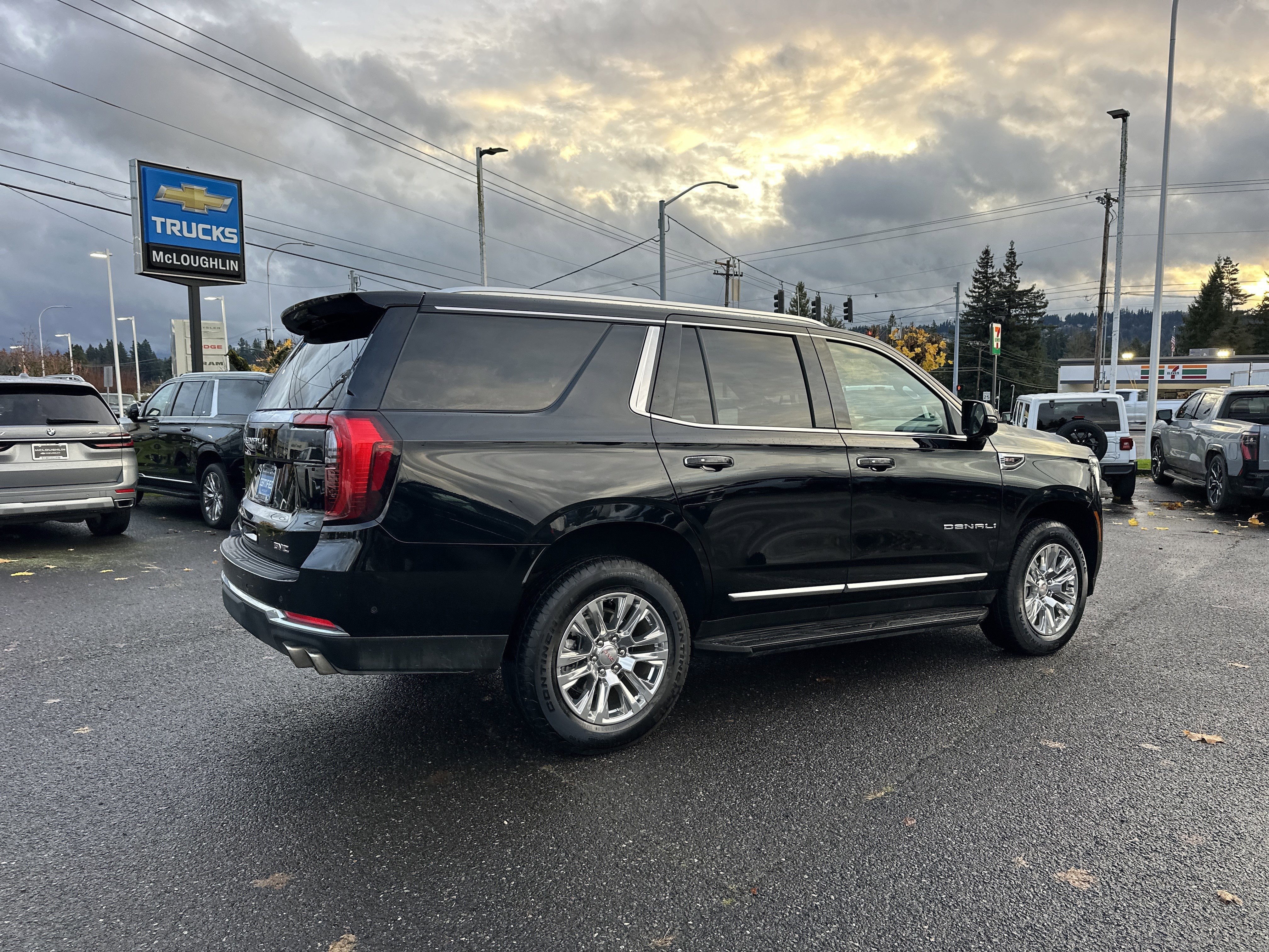 2025 GMC Yukon Denali
