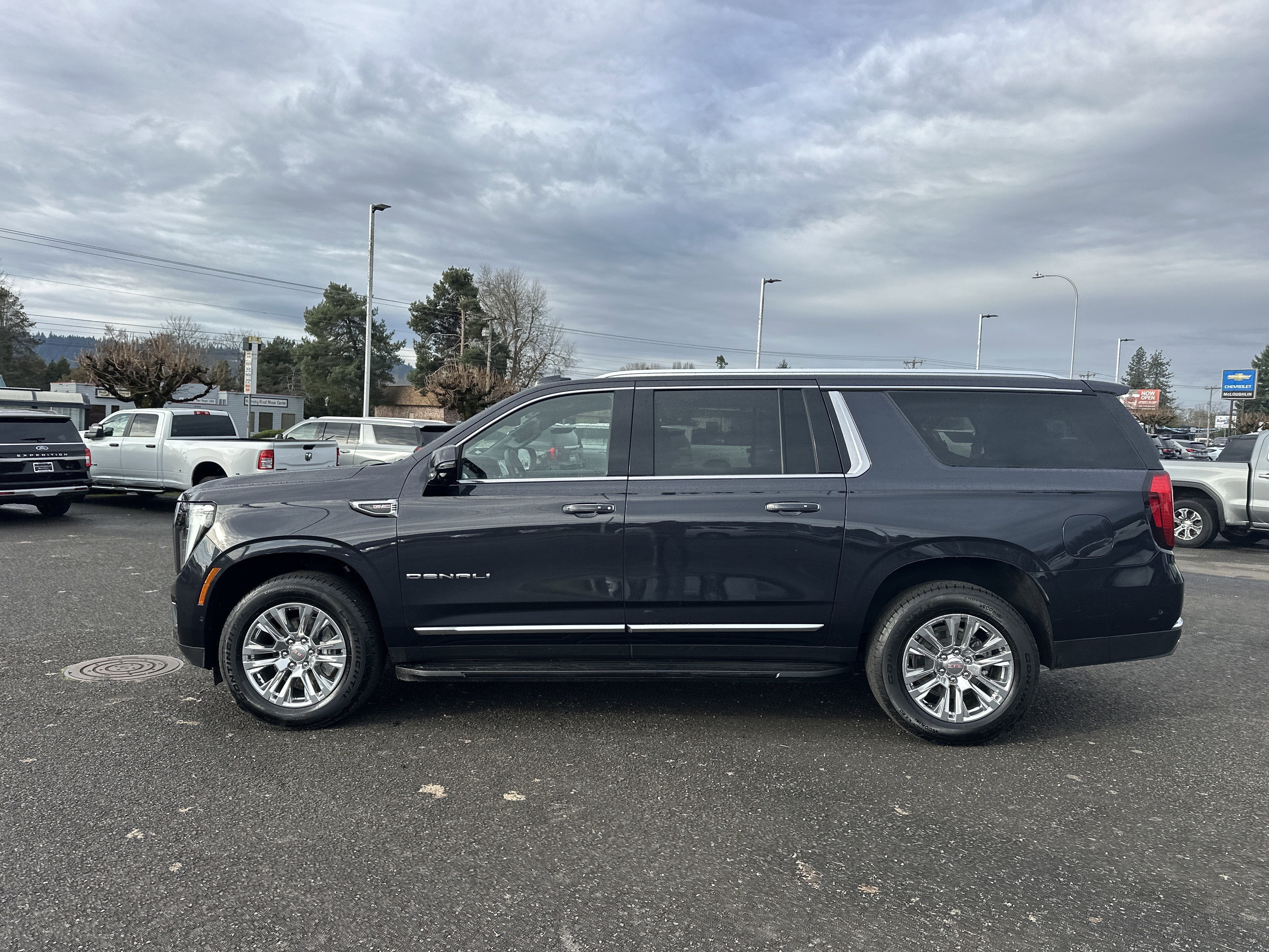 2025 GMC Yukon XL Denali