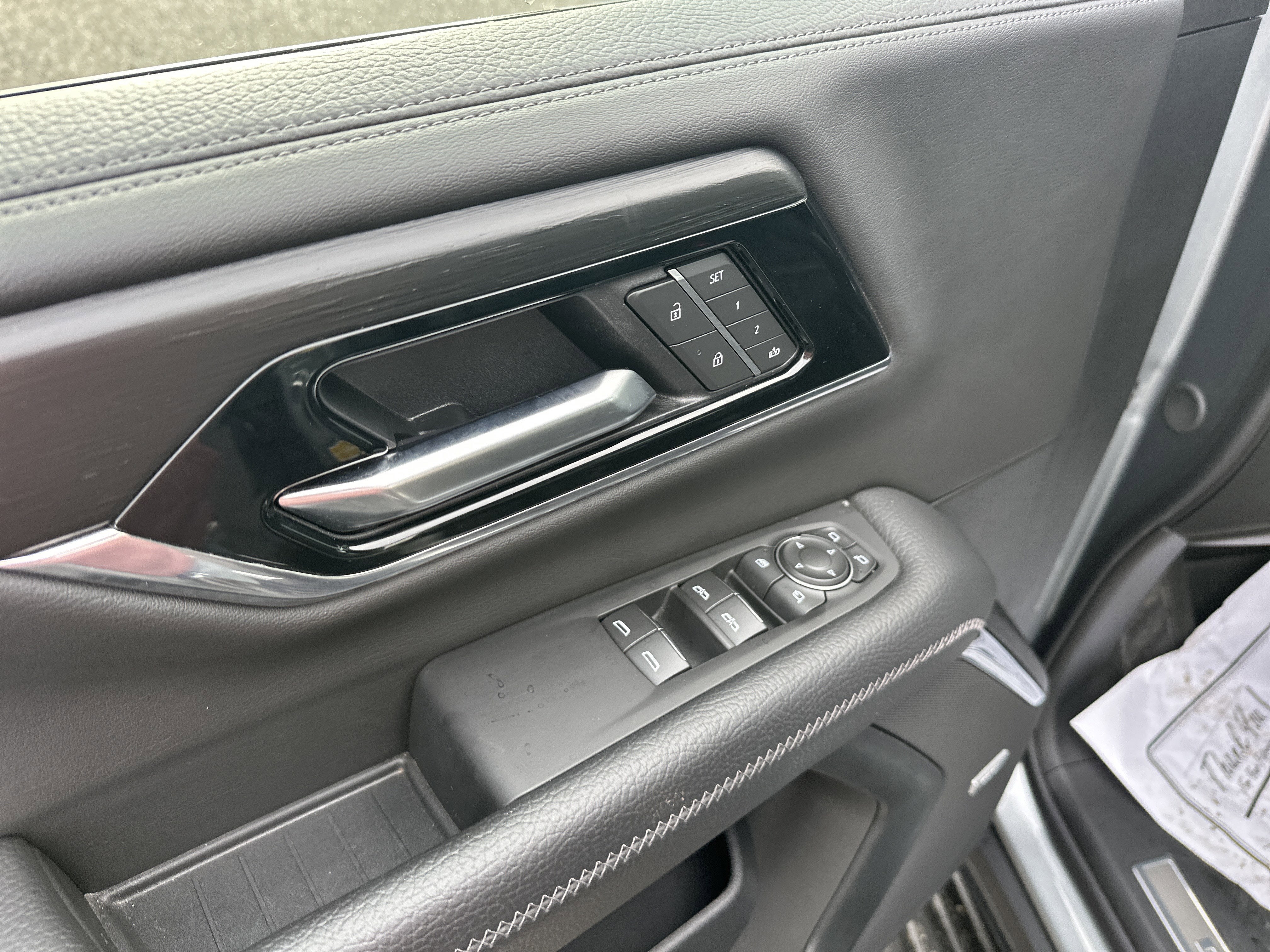 2025 GMC Yukon XL Denali