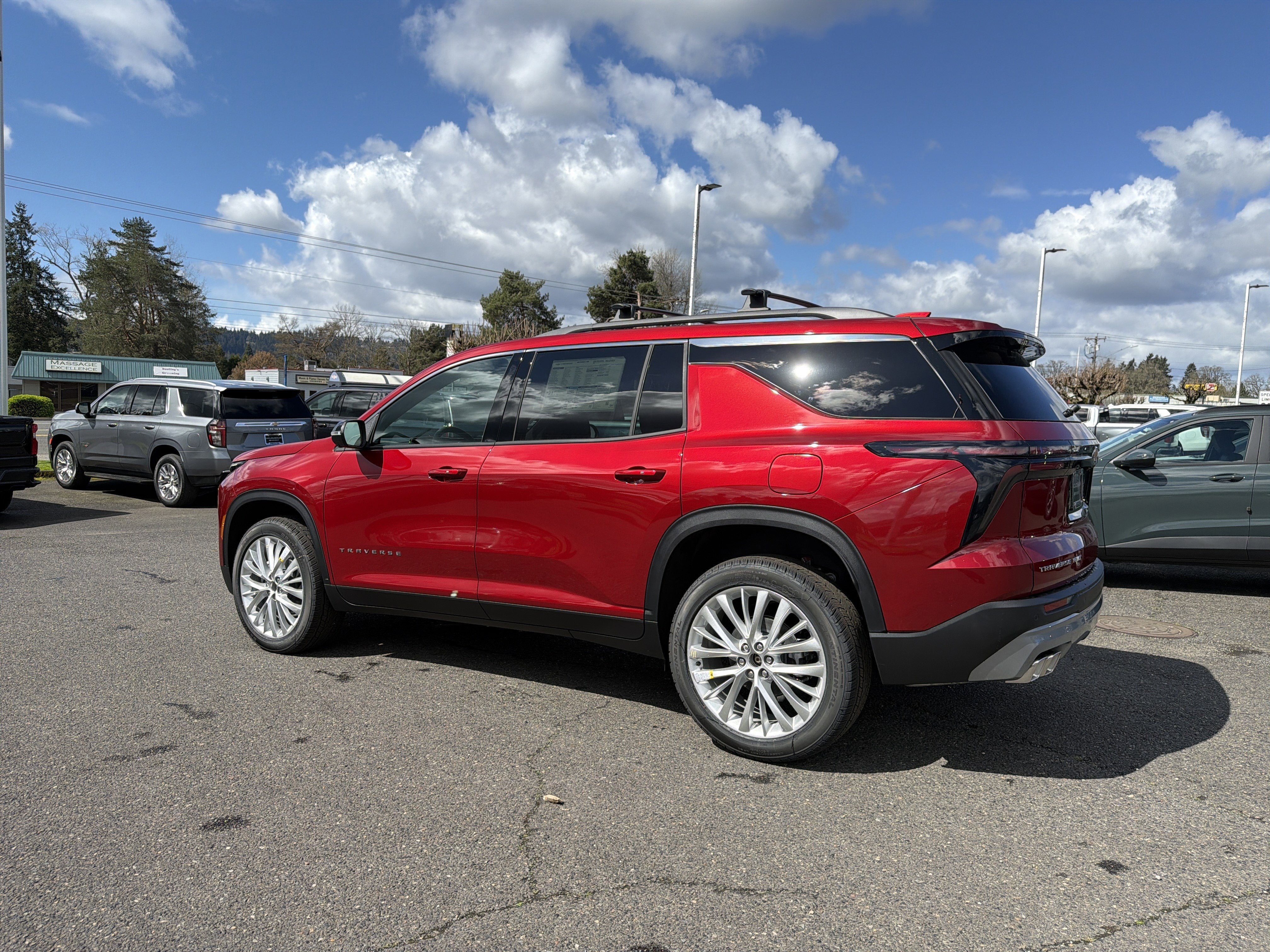 2026 Chevrolet Traverse LT