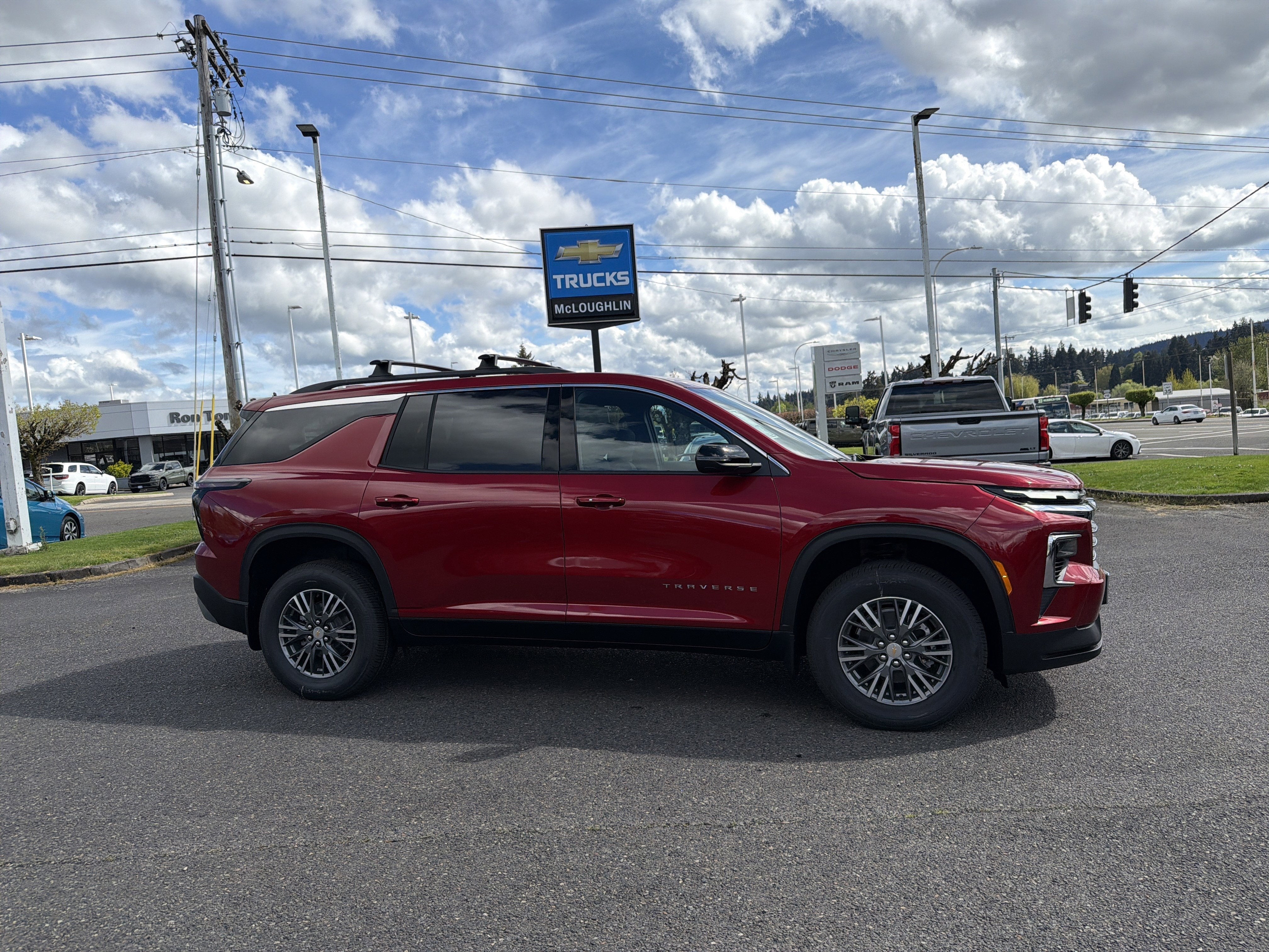 2026 Chevrolet Traverse LT