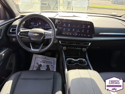 2025 Chevrolet Traverse LT