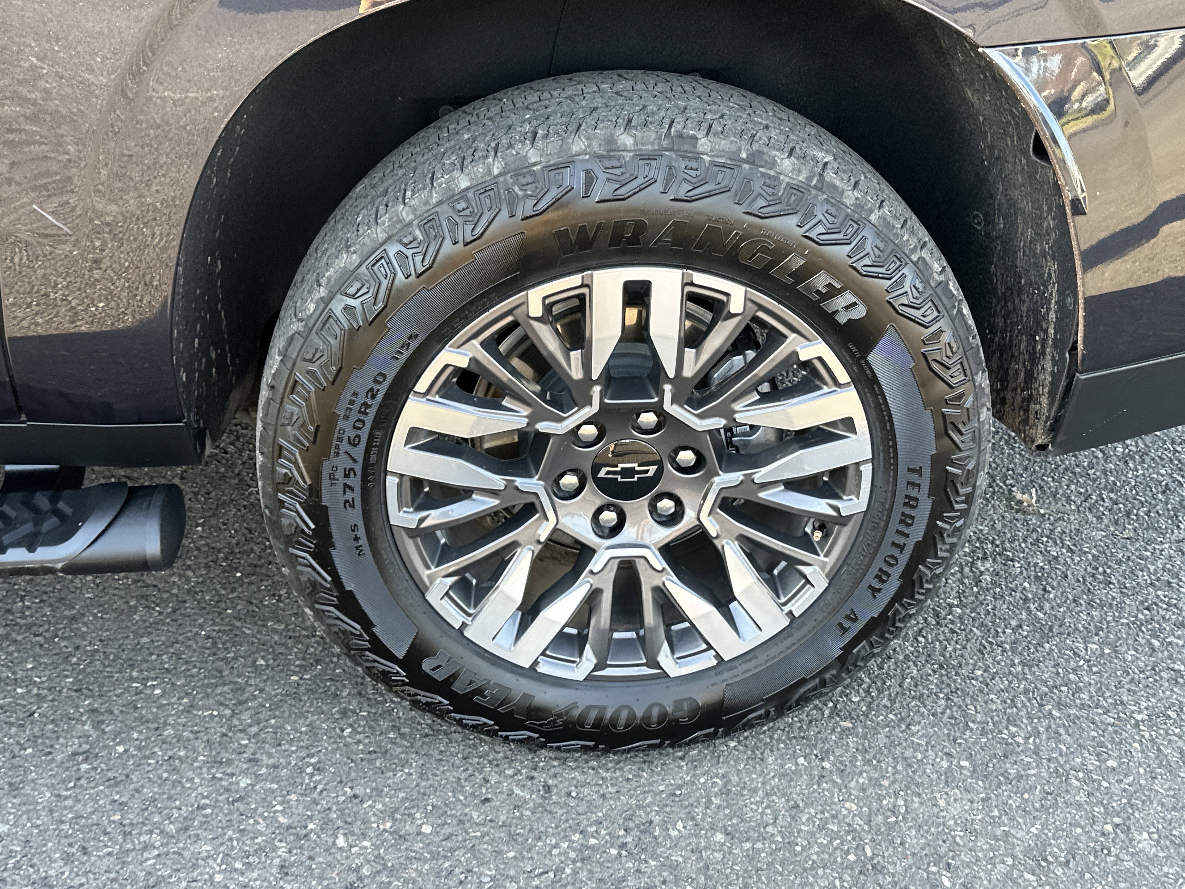 2025 Chevrolet Suburban Z71