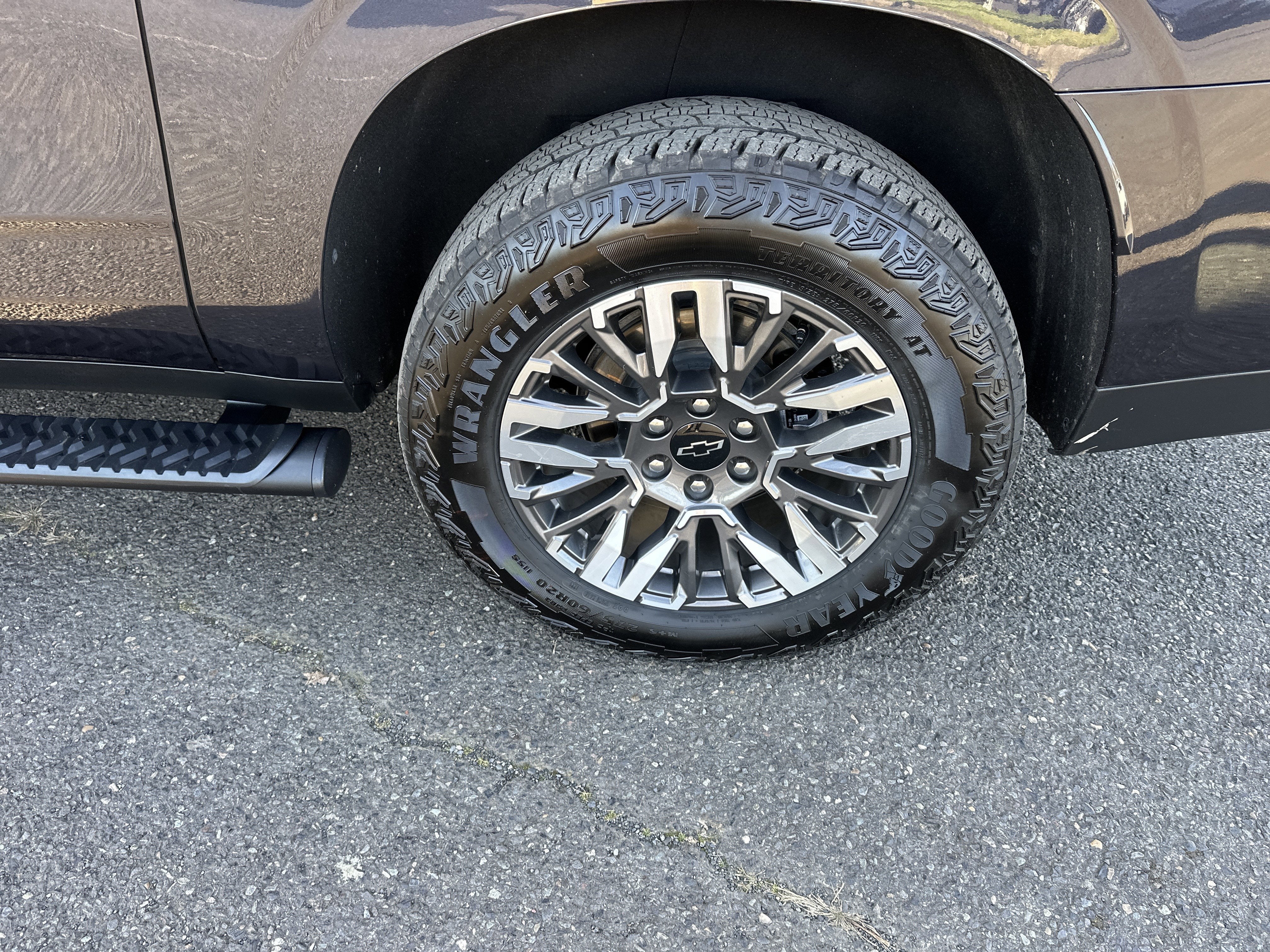 2025 Chevrolet Suburban Z71