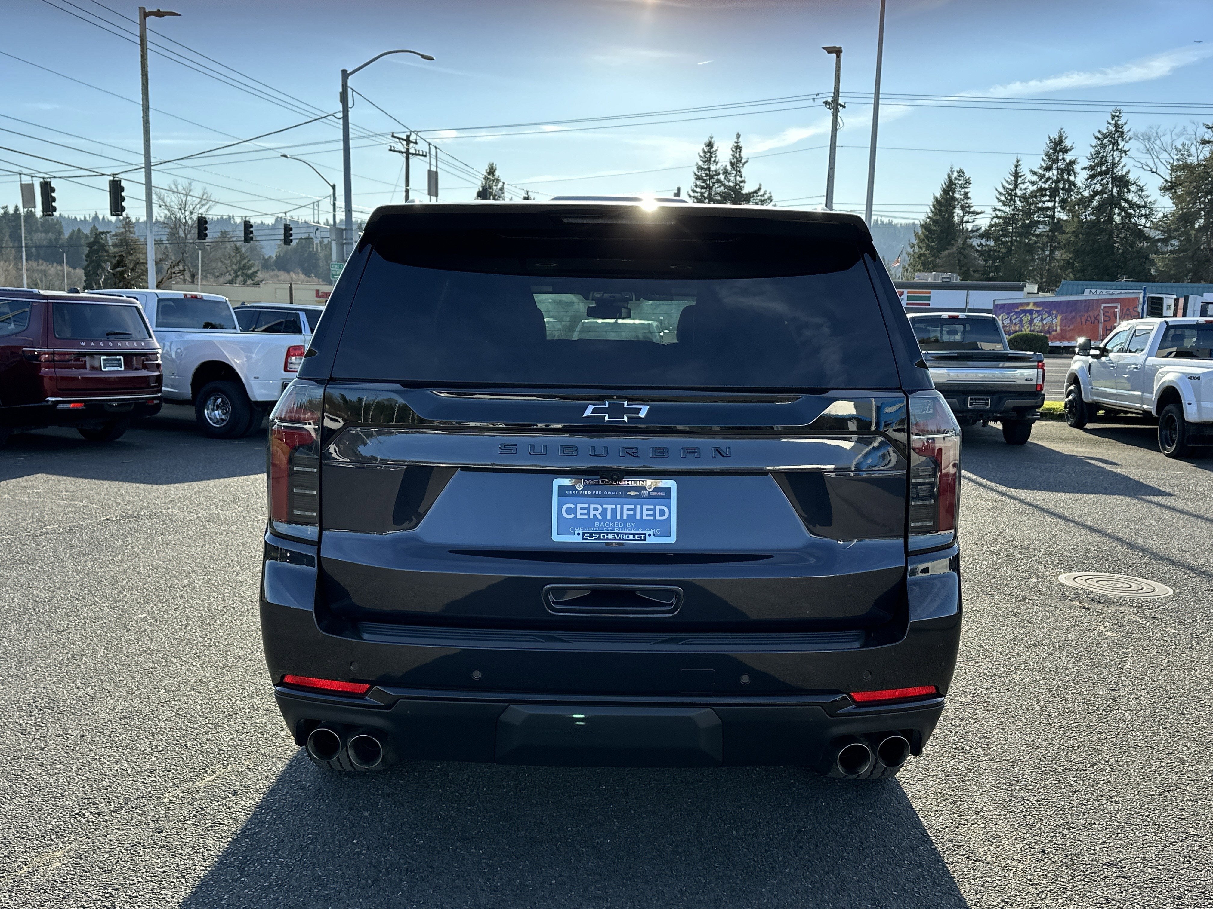 2025 Chevrolet Suburban Z71