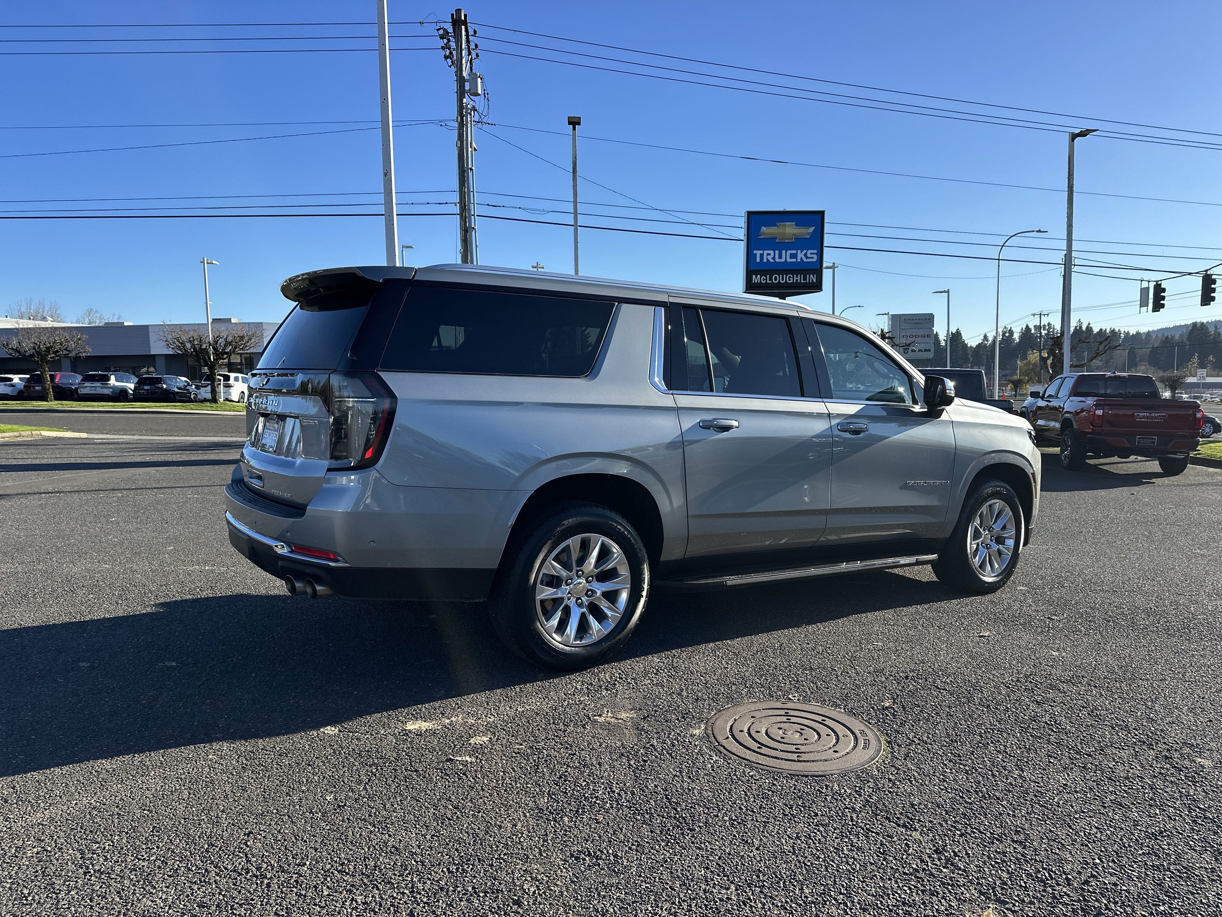 2025 Chevrolet Suburban Premier