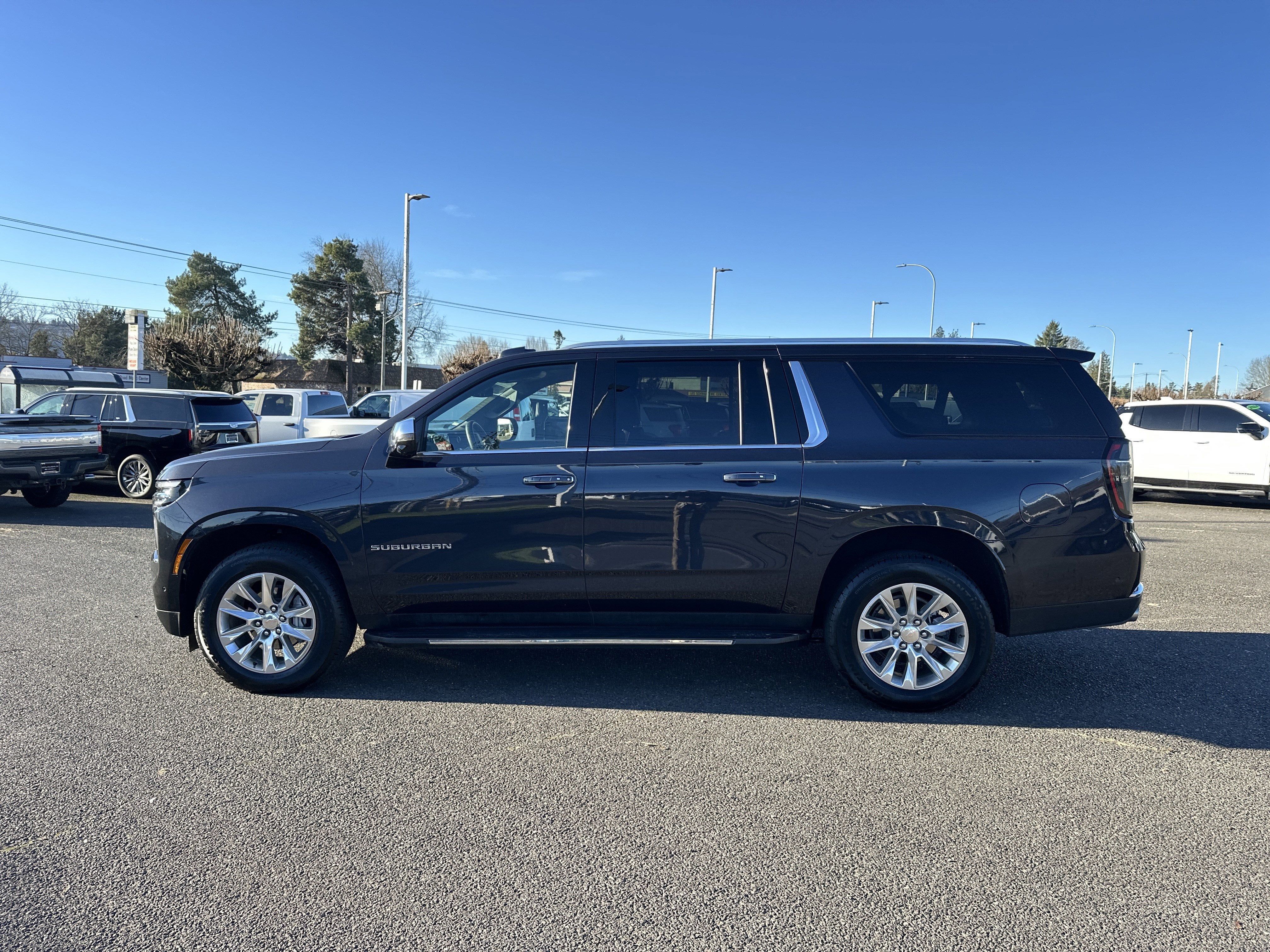 2025 Chevrolet Suburban Premier