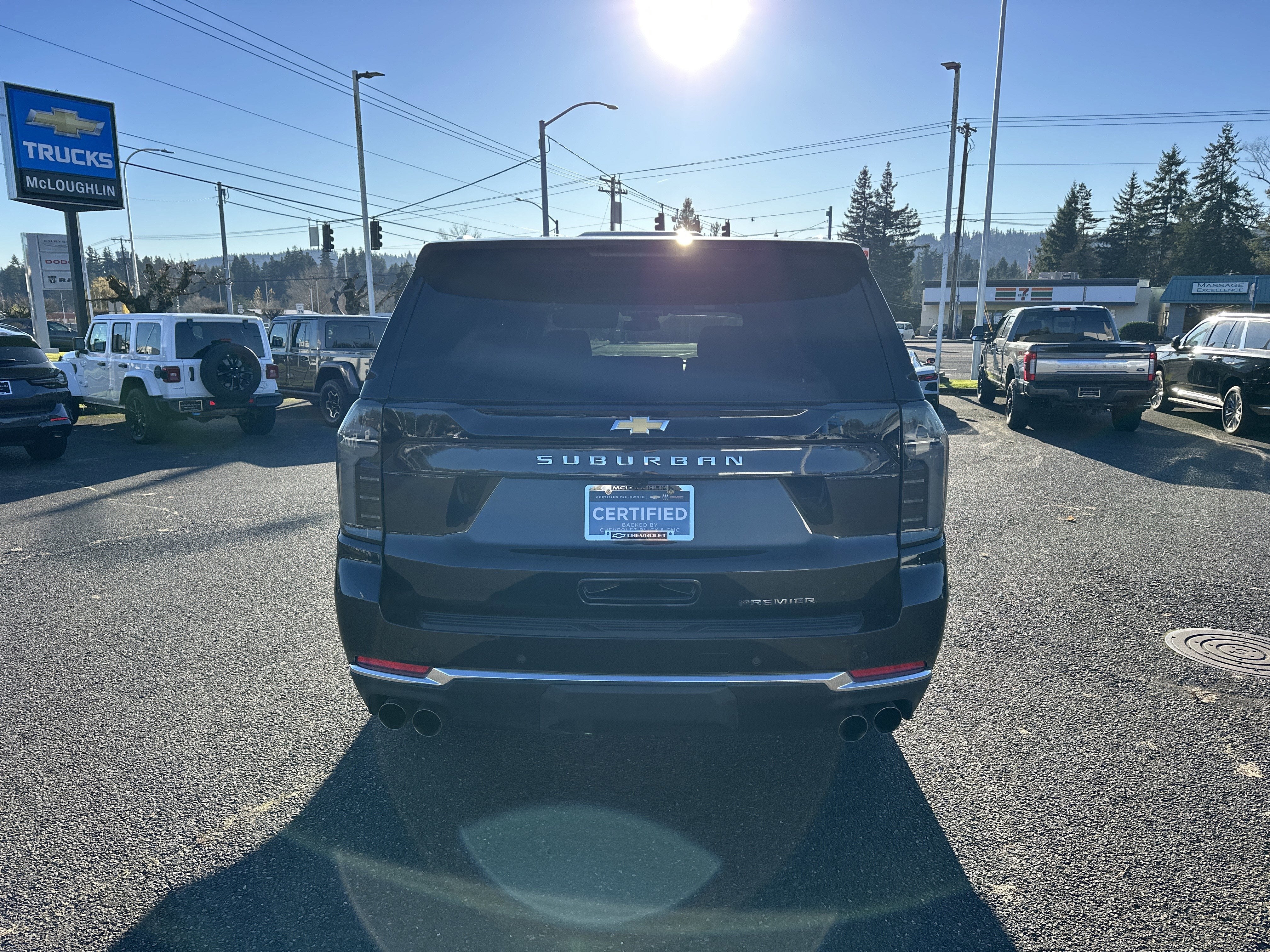 2025 Chevrolet Suburban Premier