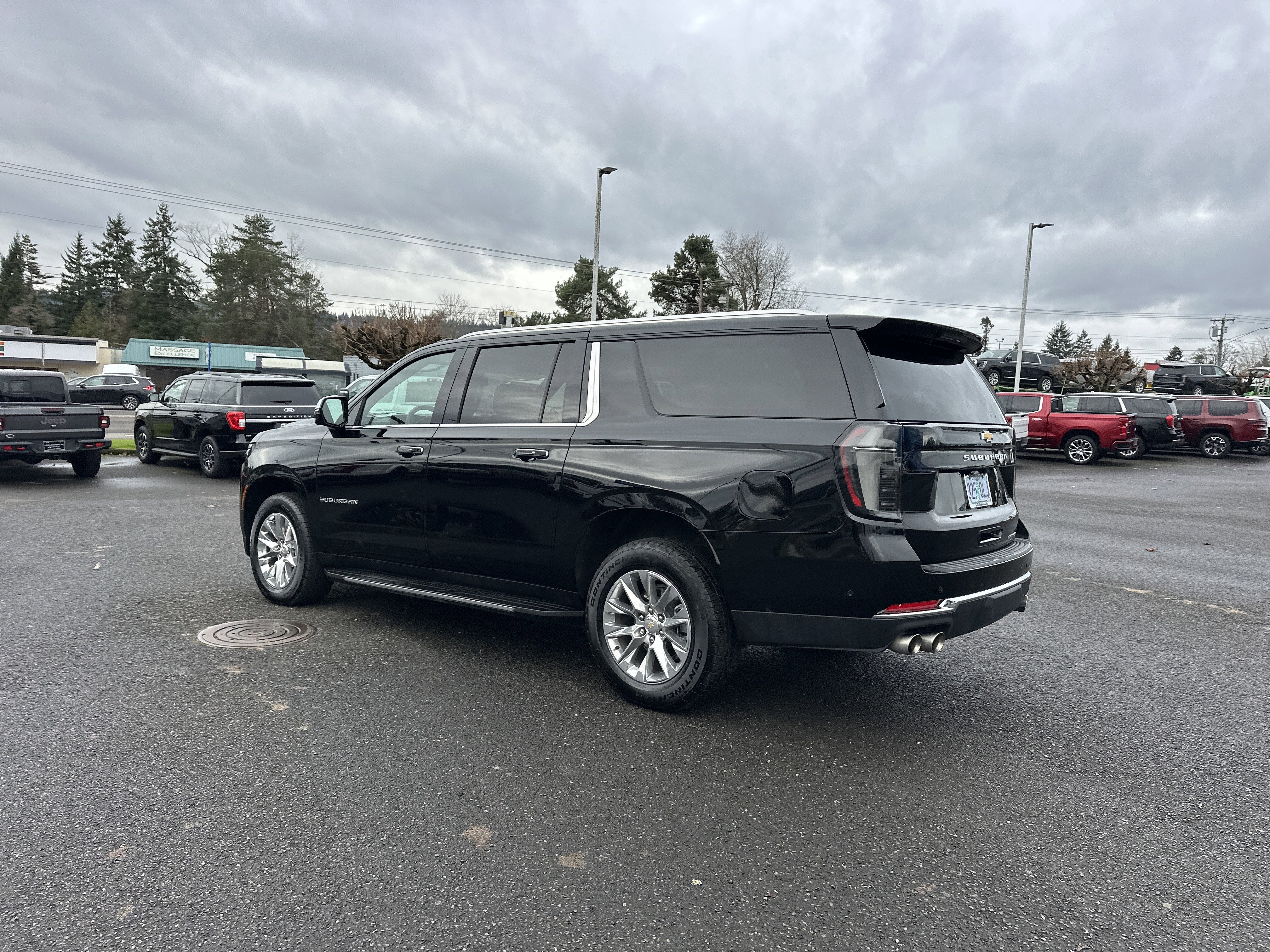 2025 Chevrolet Suburban Premier