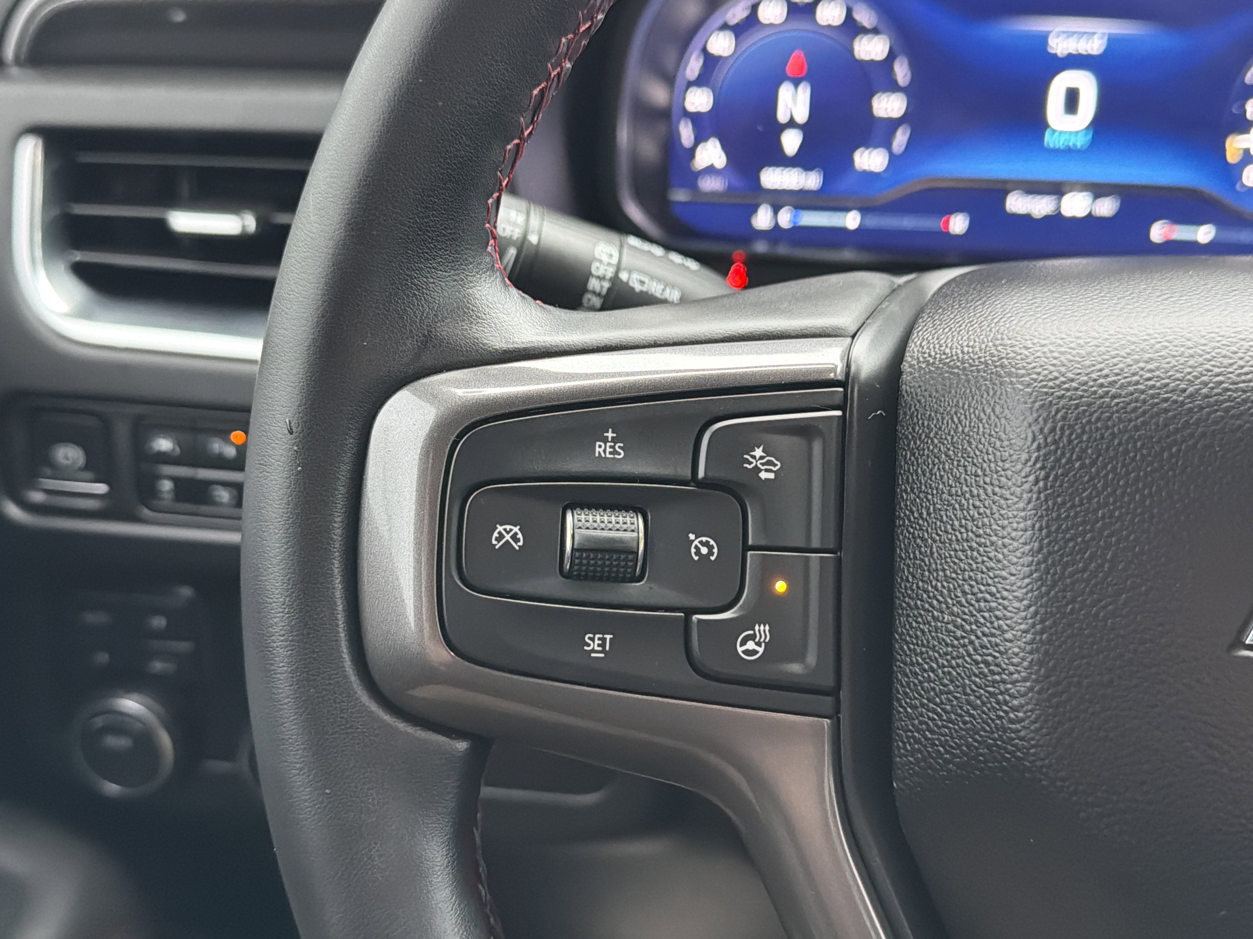 2024 Chevrolet Suburban RST