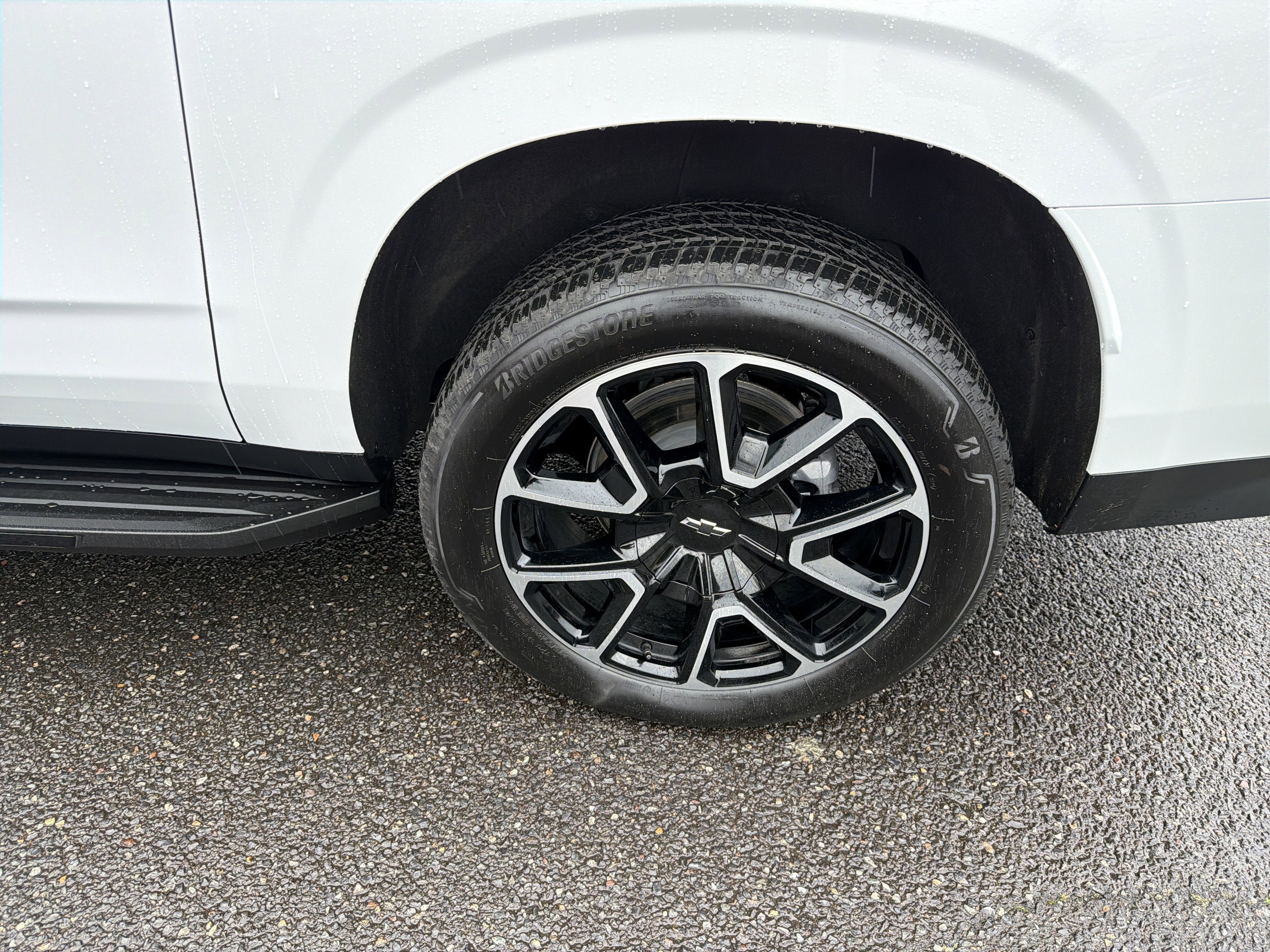 2024 Chevrolet Suburban RST