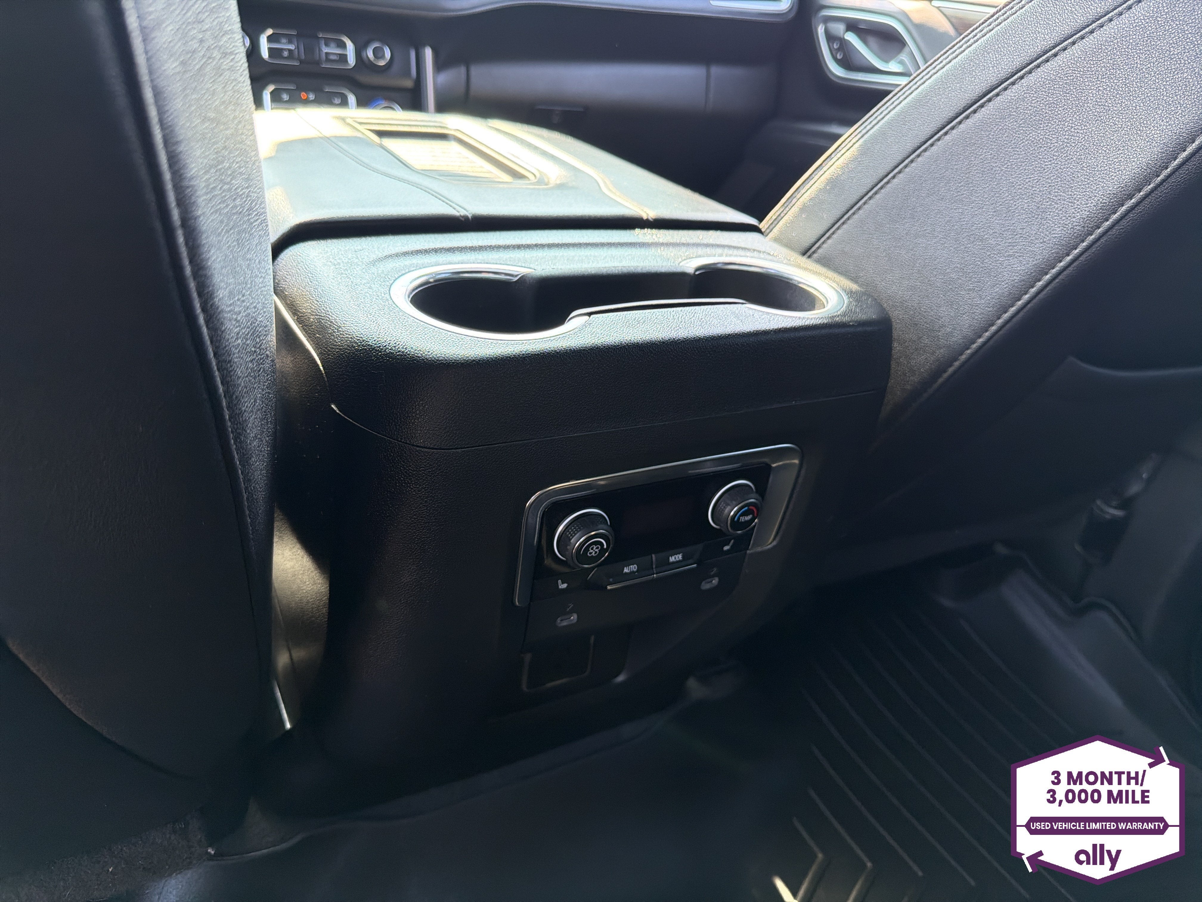 2023 Chevrolet Suburban High Country
