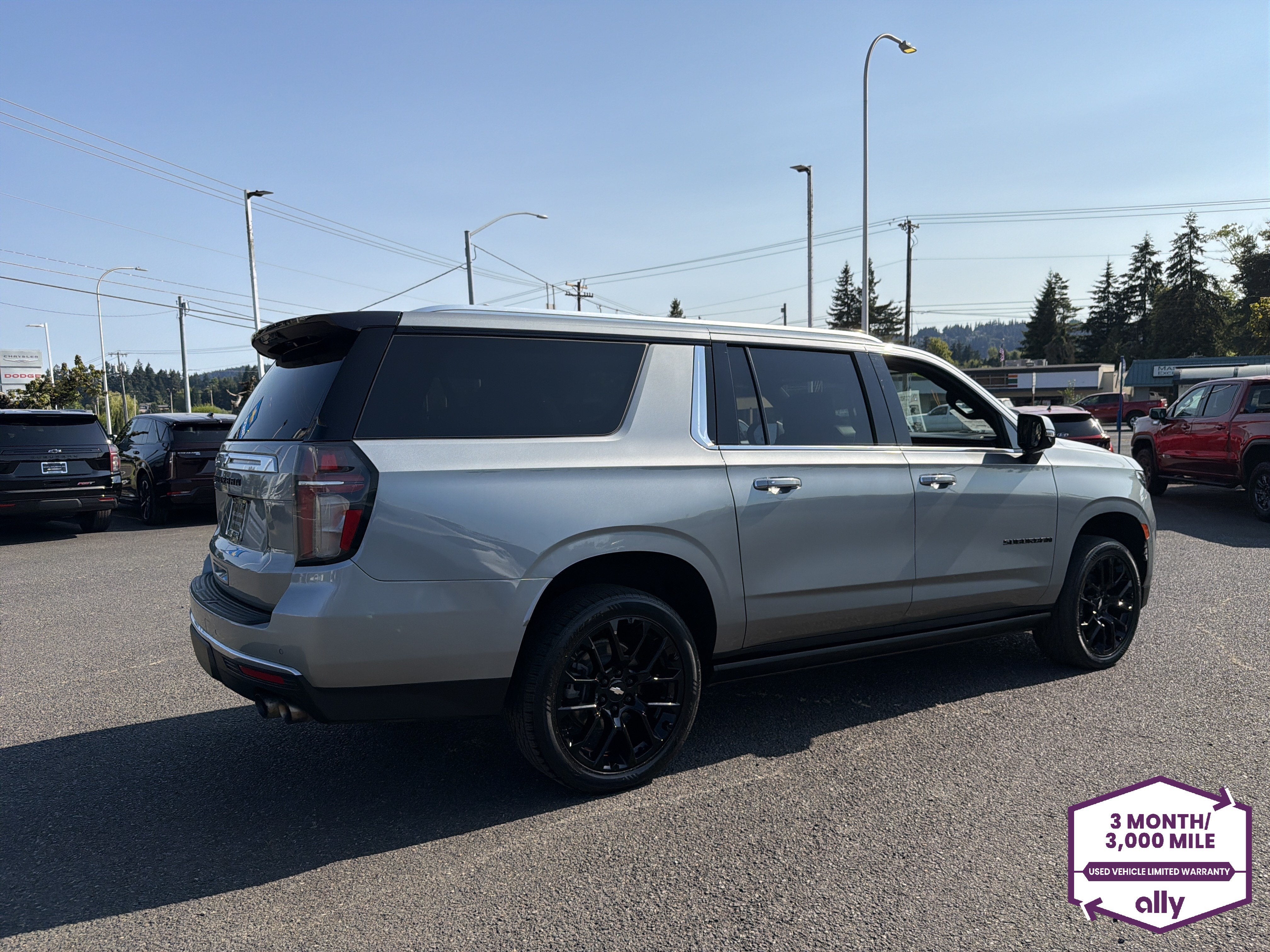 2023 Chevrolet Suburban High Country