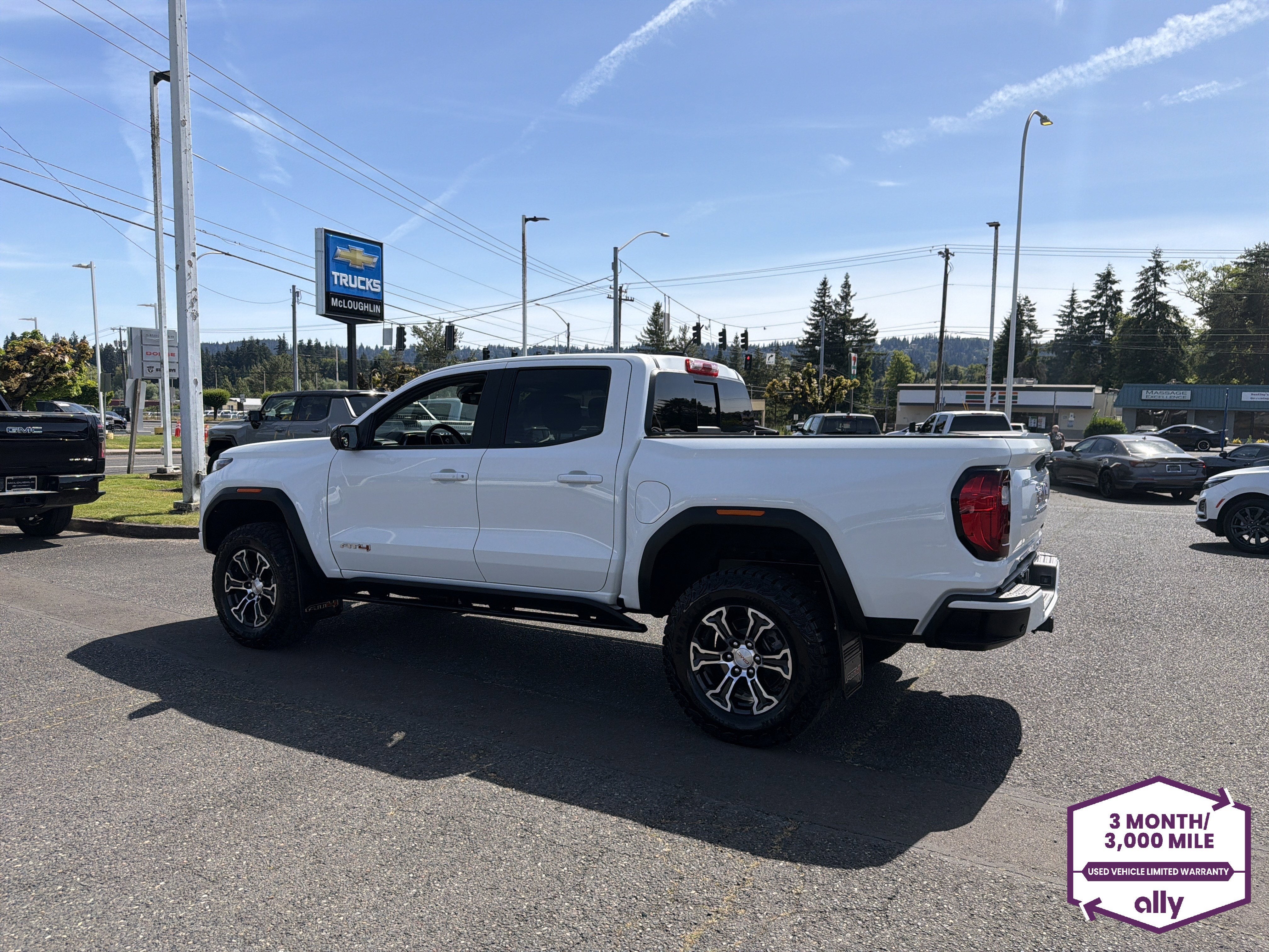 2024 GMC Canyon AT4