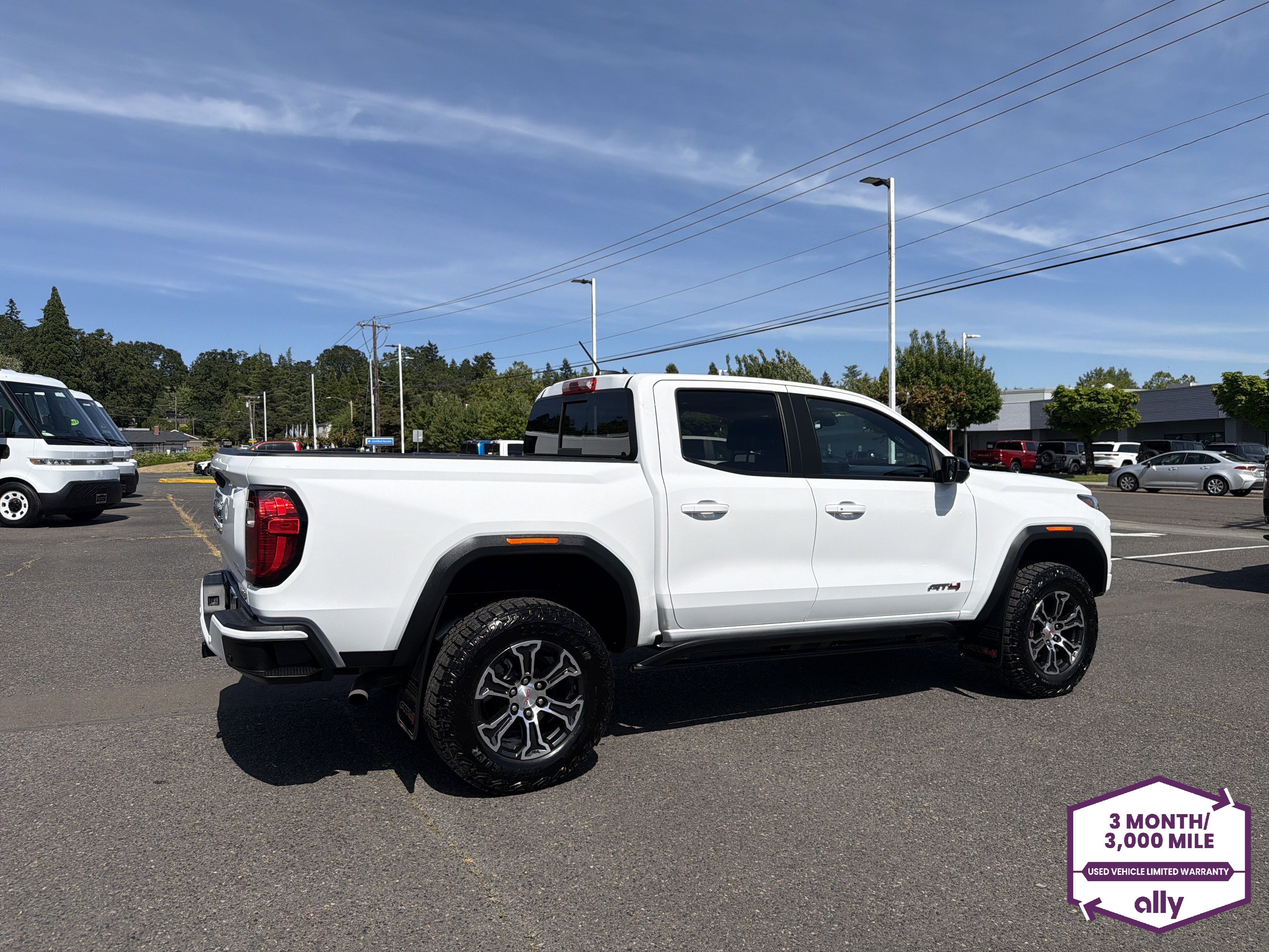 2024 GMC Canyon AT4