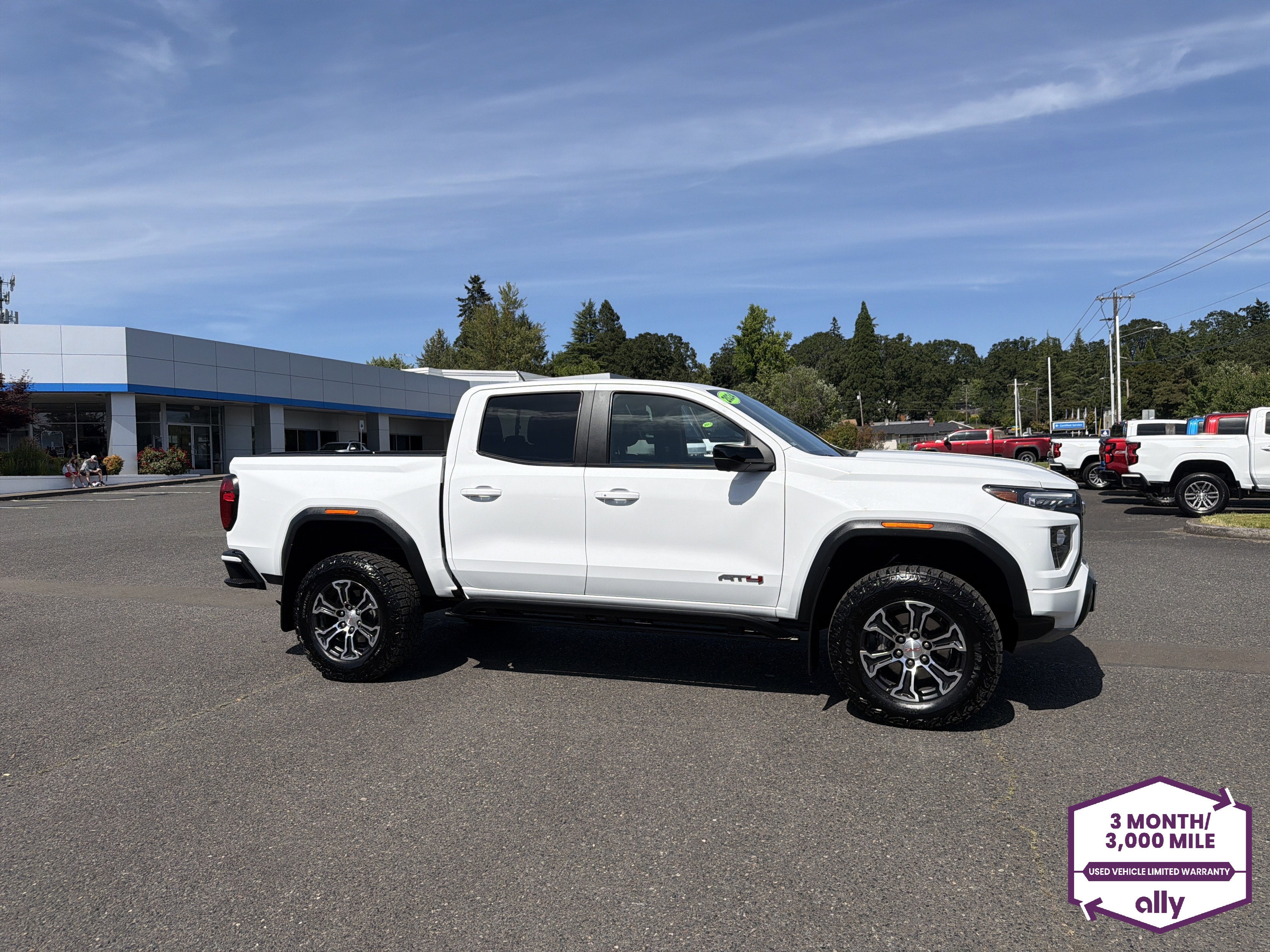 2024 GMC Canyon AT4